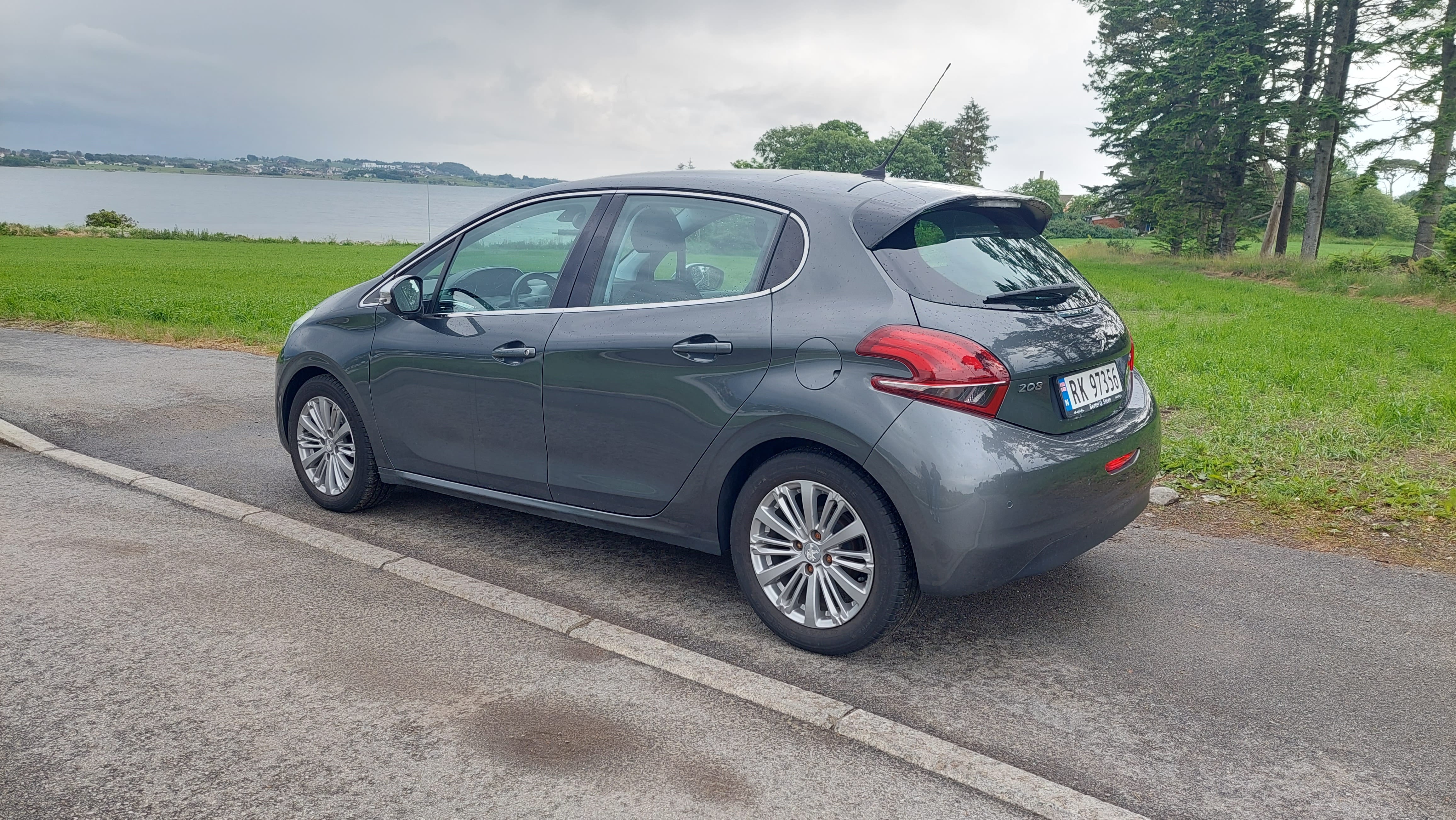 Peugeot 208 med Bluetooth audio