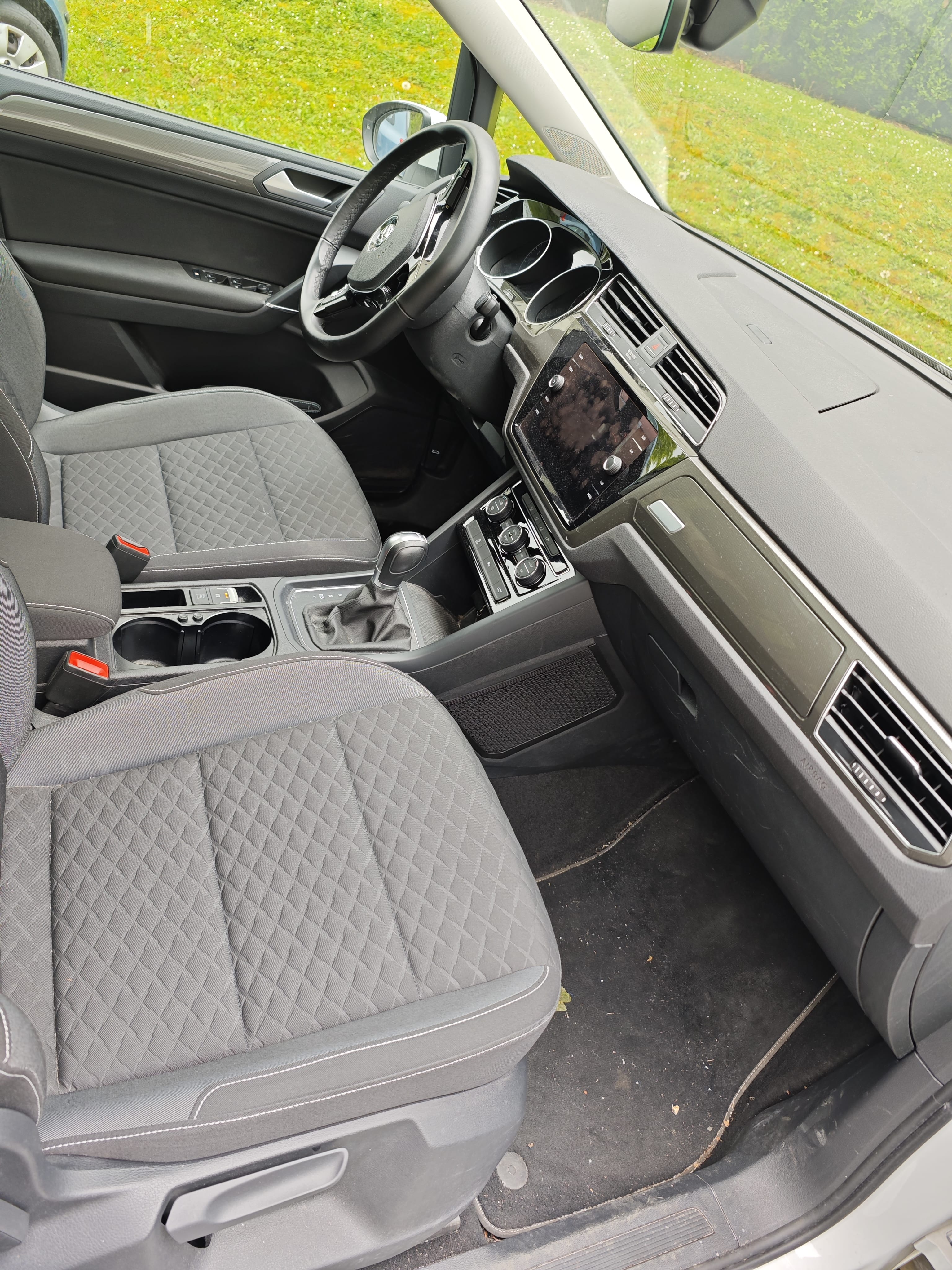 Volkswagen Touran 1.5 TSI 7 places avec Android Auto