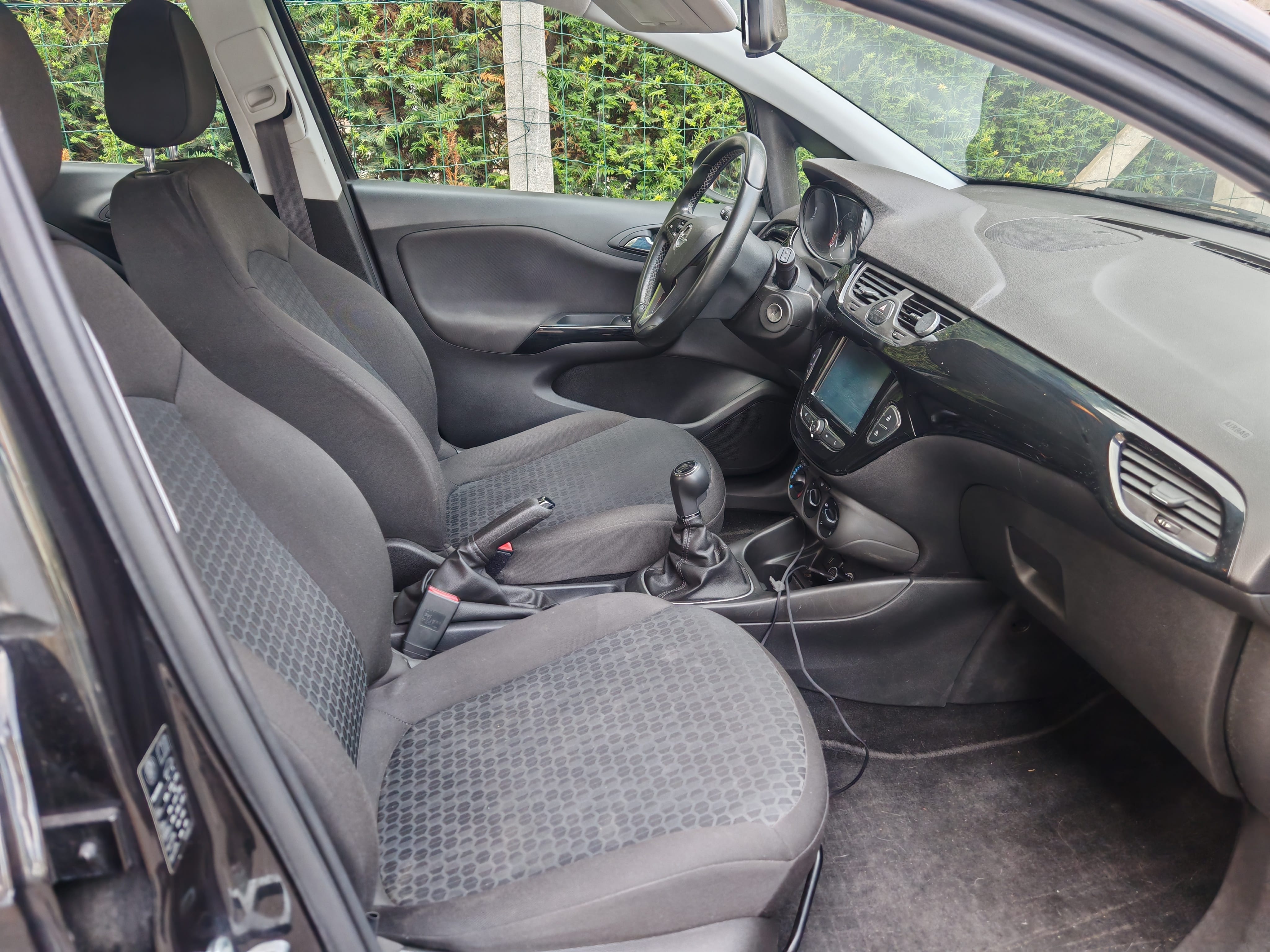 Opel Corsa 1.4 turbo 100cv avec Audio Bluetooth
