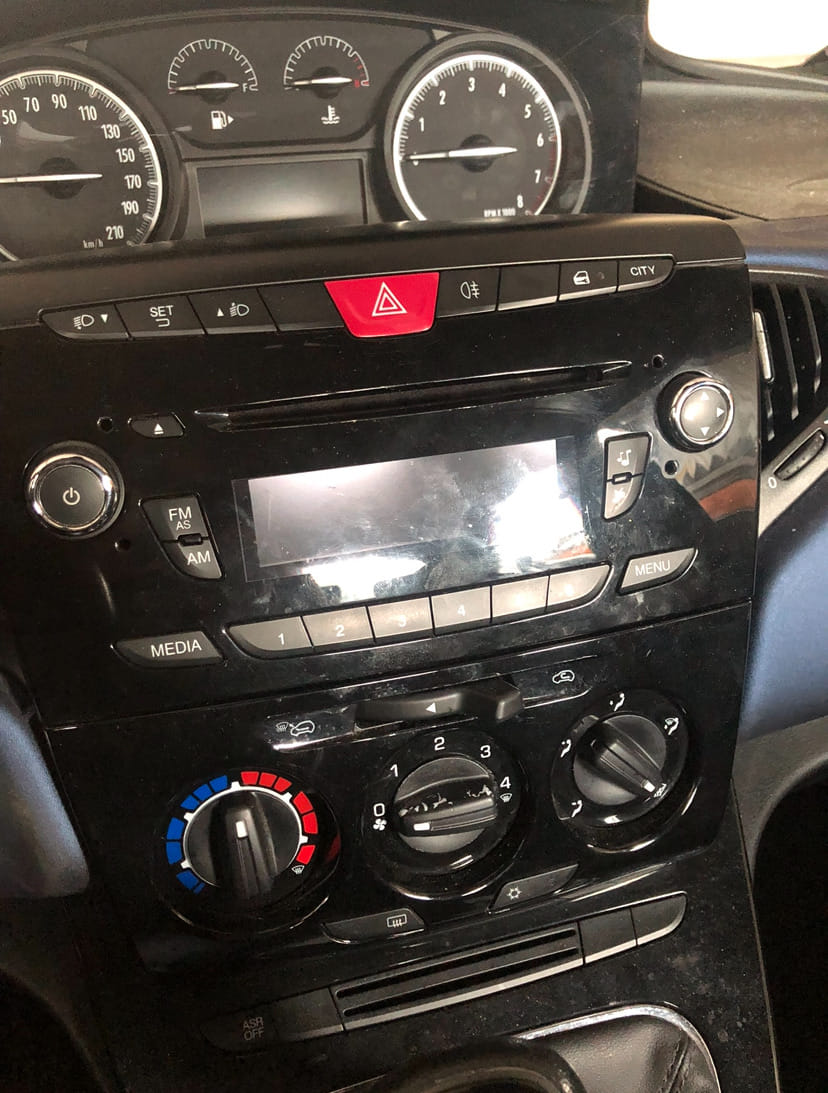 Lancia Ypsilon 1.2 essence