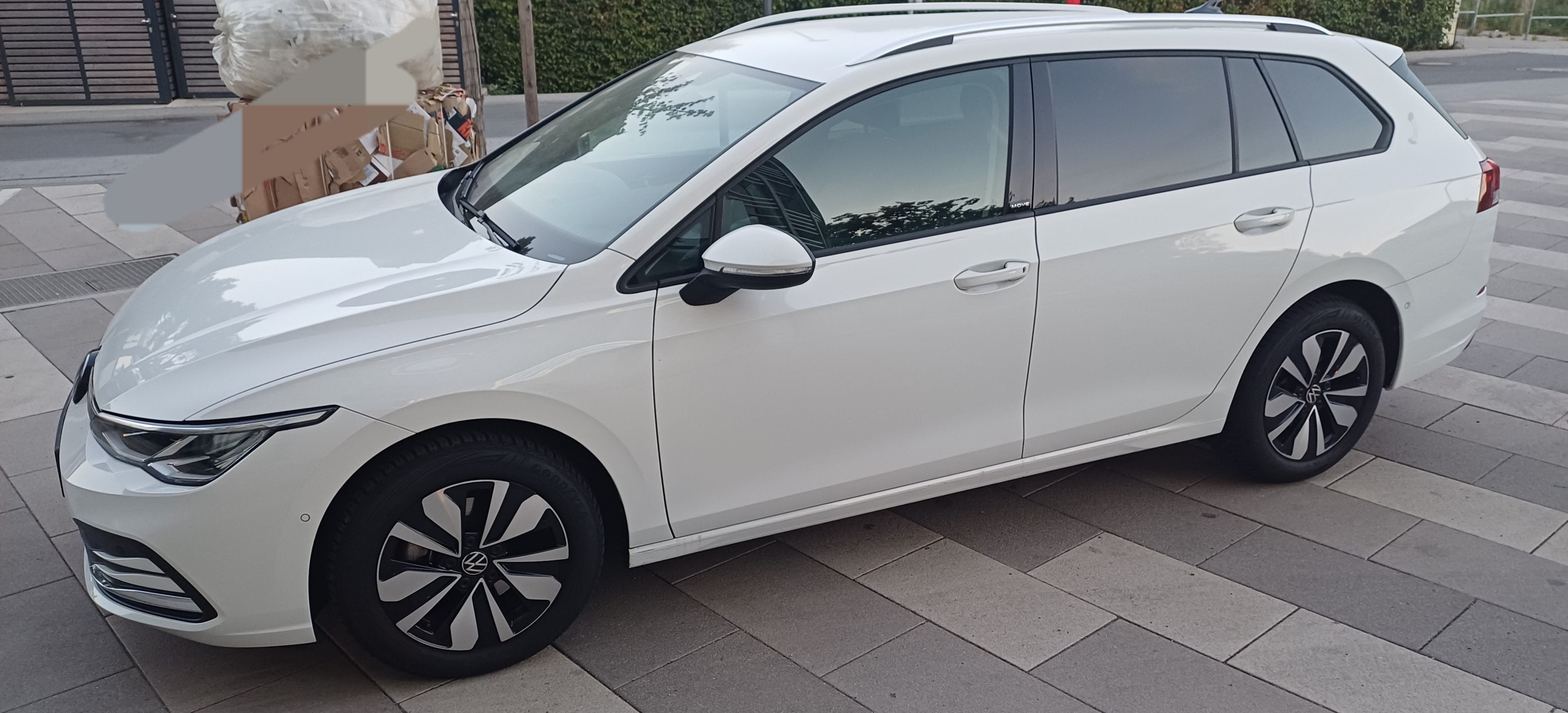 Volkswagen Golf Kombi mit Klimaanlage