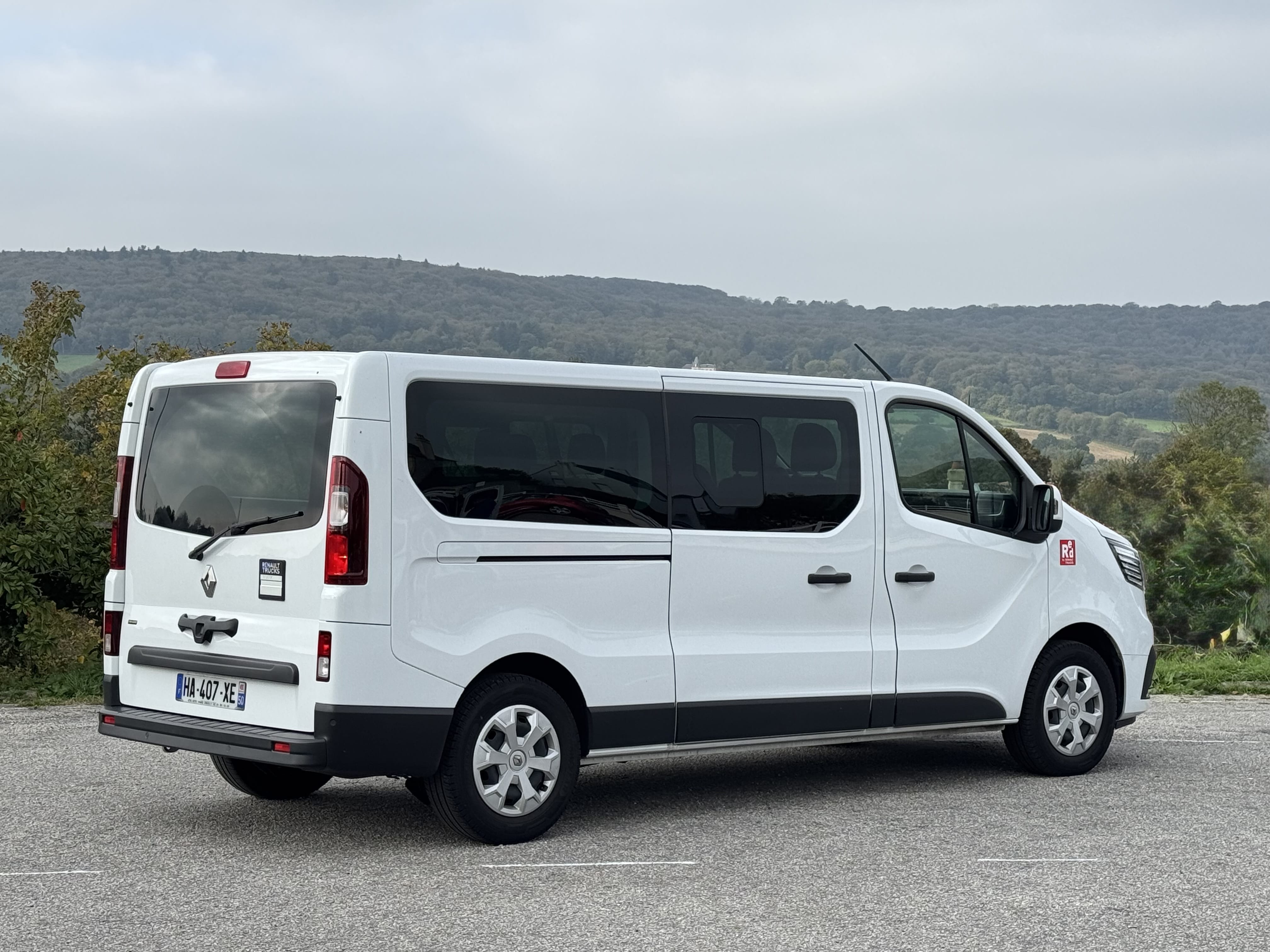 Renault Trafic Passenger Minibus 9 places avec GPS