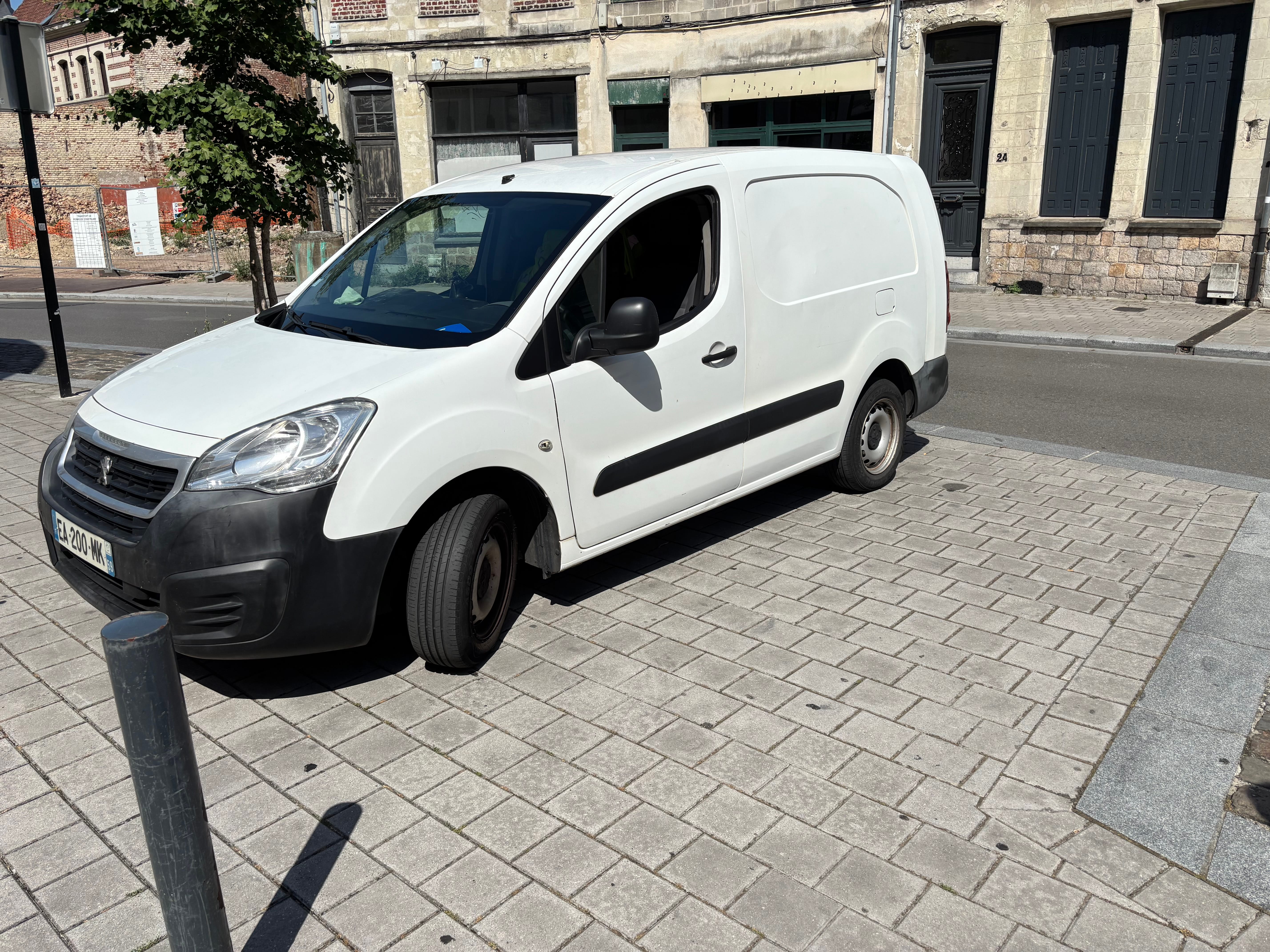 Peugeot Partner avec Port USB