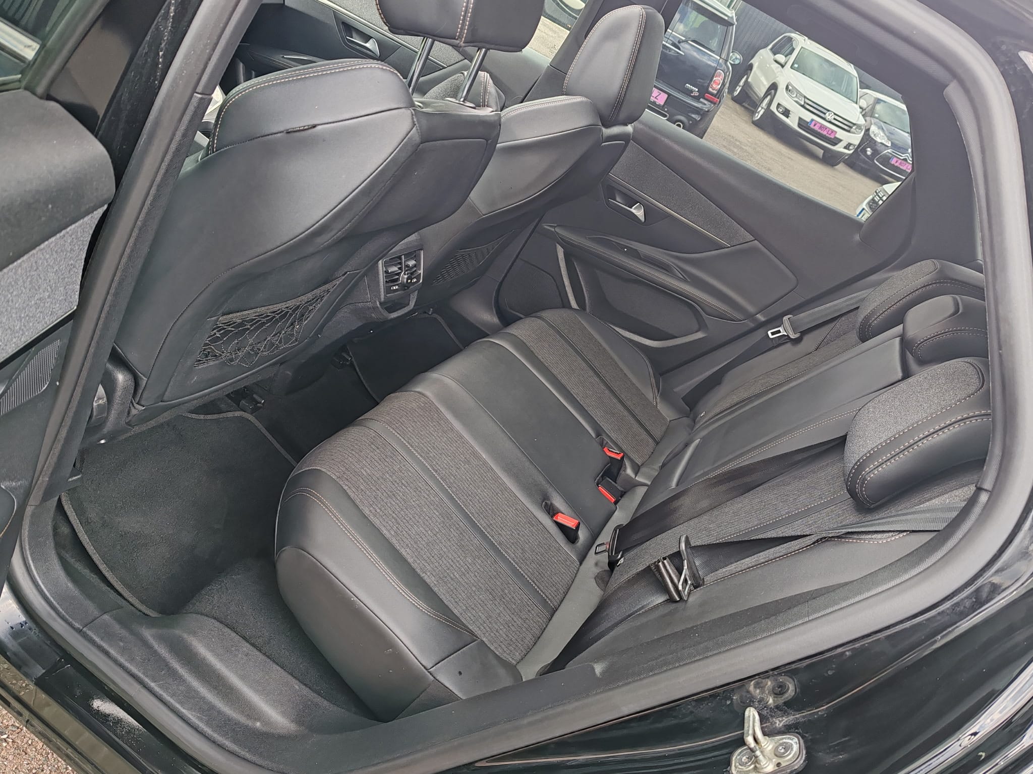 Peugeot 3008 avec GPS