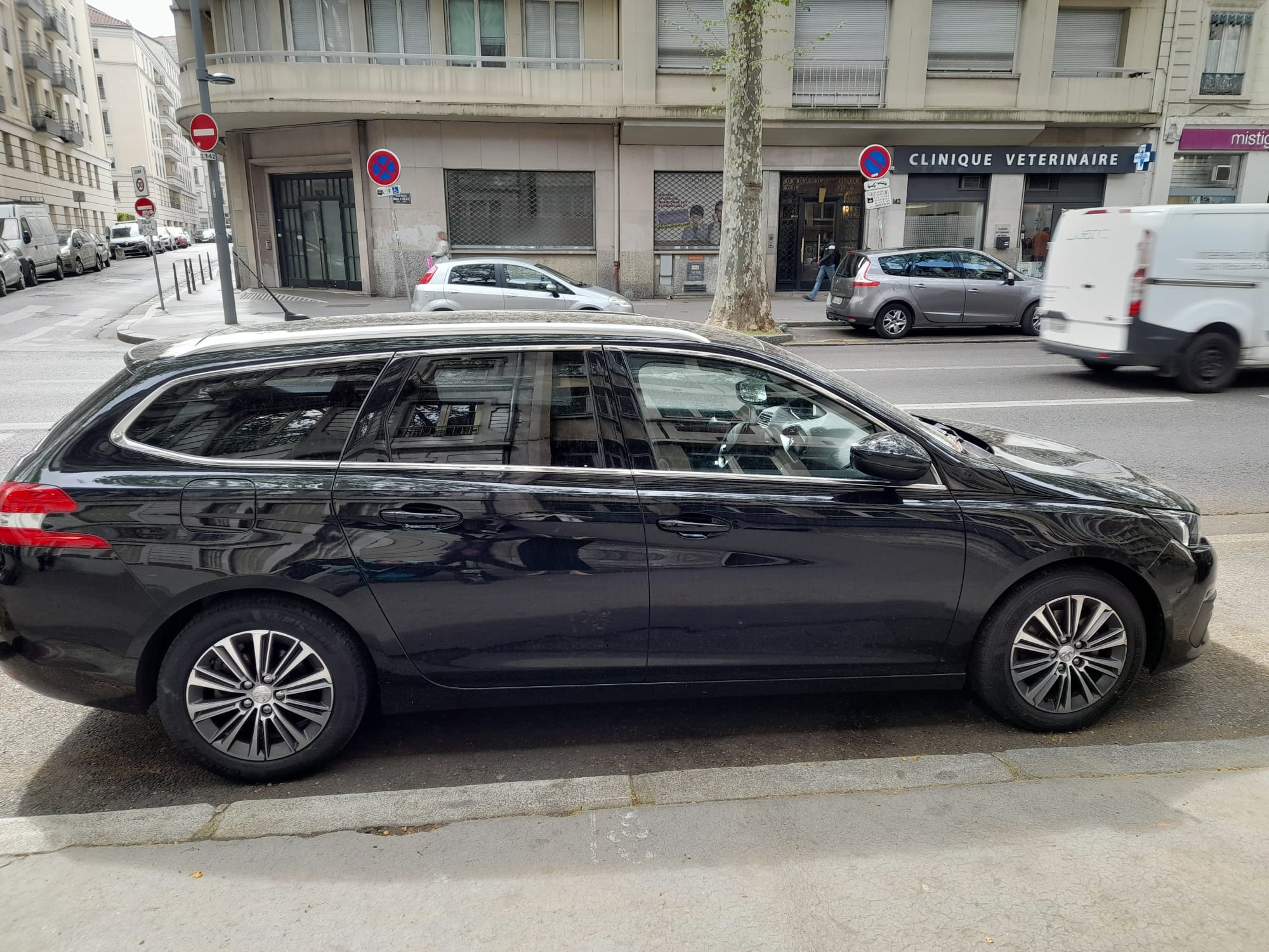 Peugeot 308 SW avec Climatisation