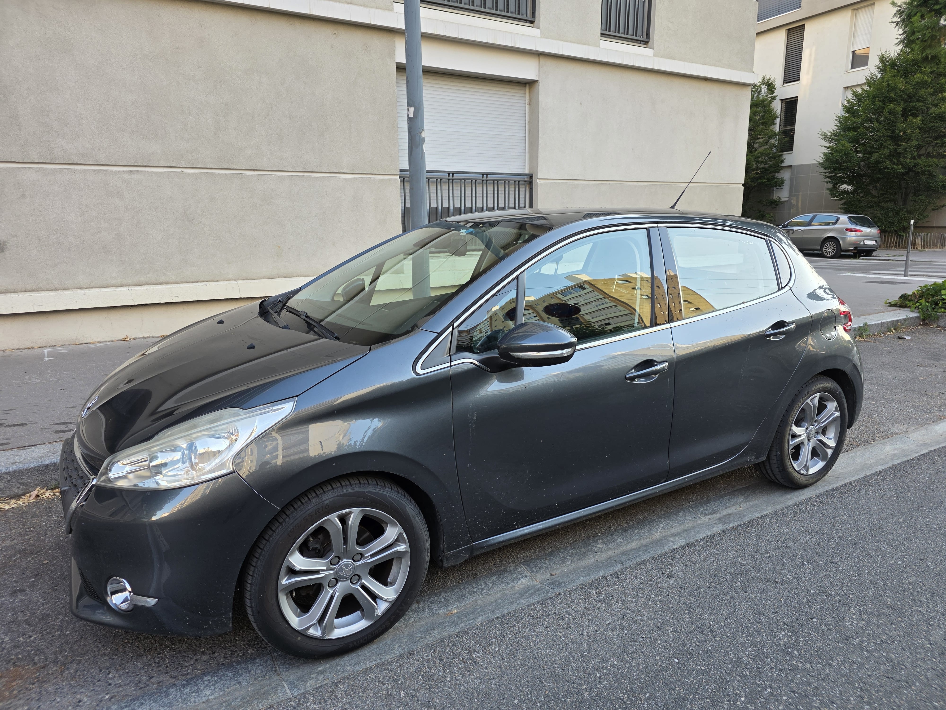 Peugeot 208 avec Régulateur de vitesse