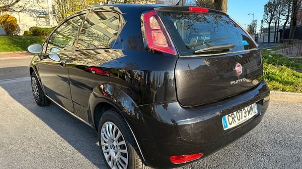 Fiat Punto avec Entrée audio / iPod