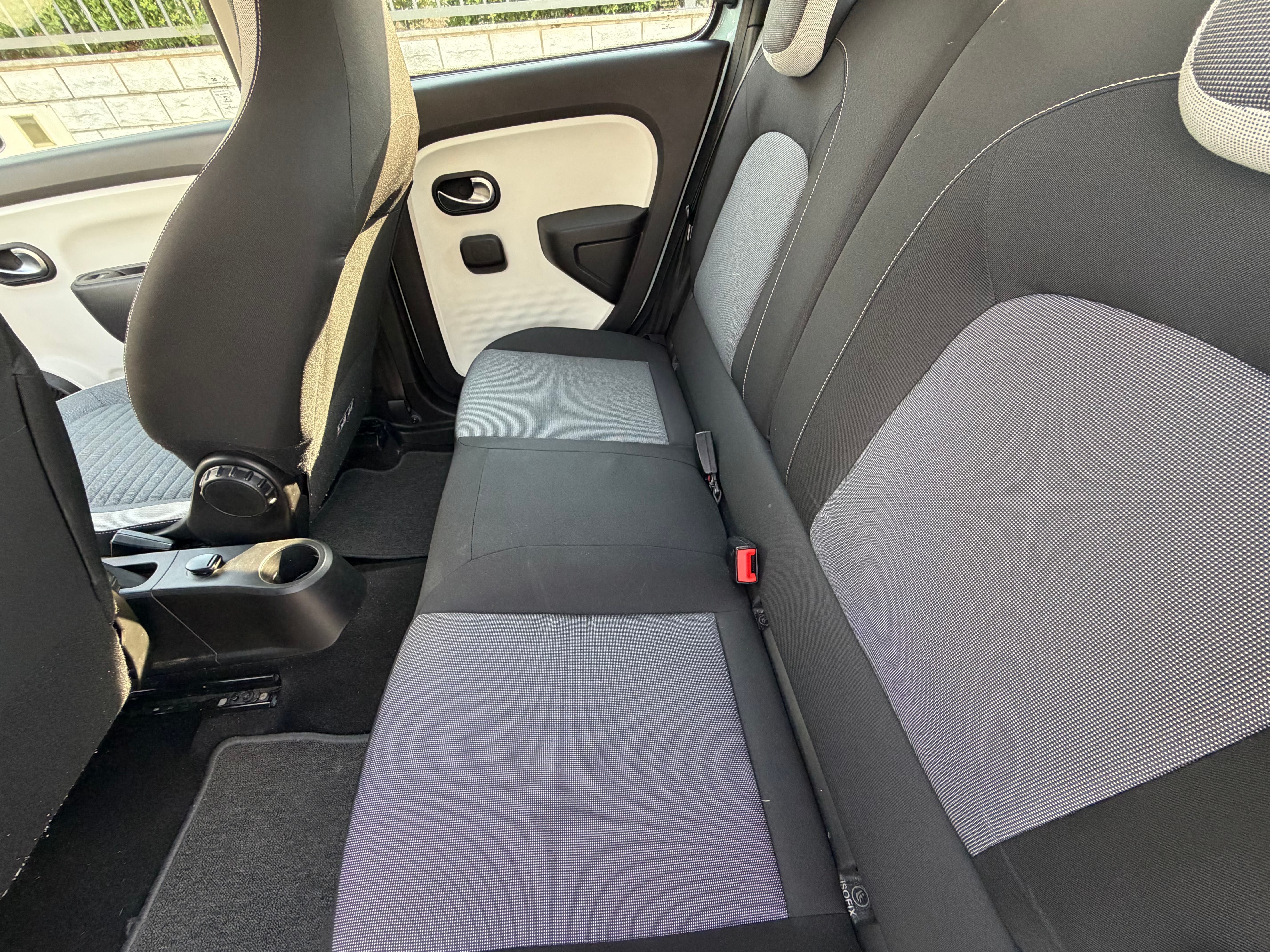 Renault Twingo III avec Port USB