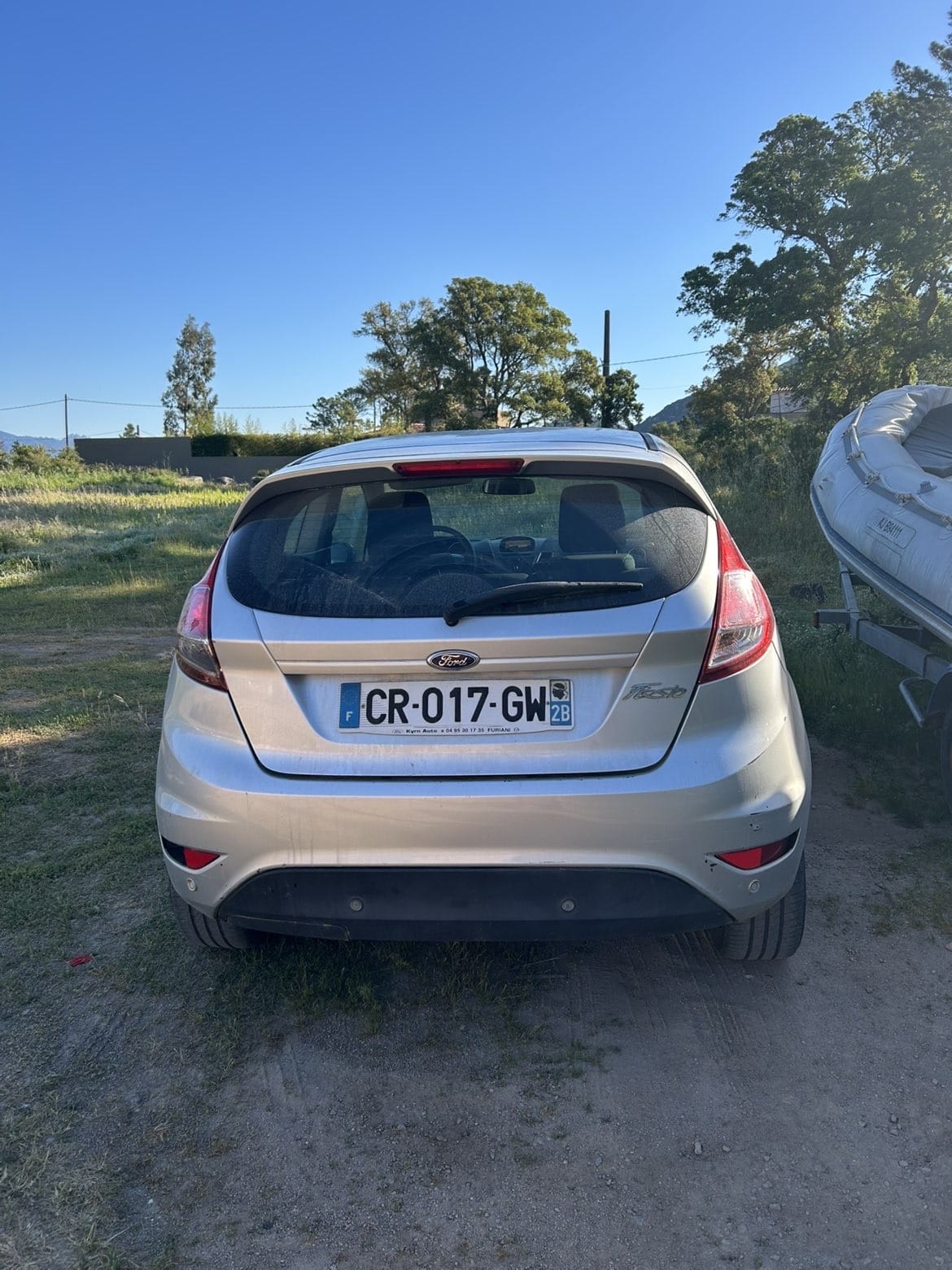 Ford Fiesta avec Siège bébé