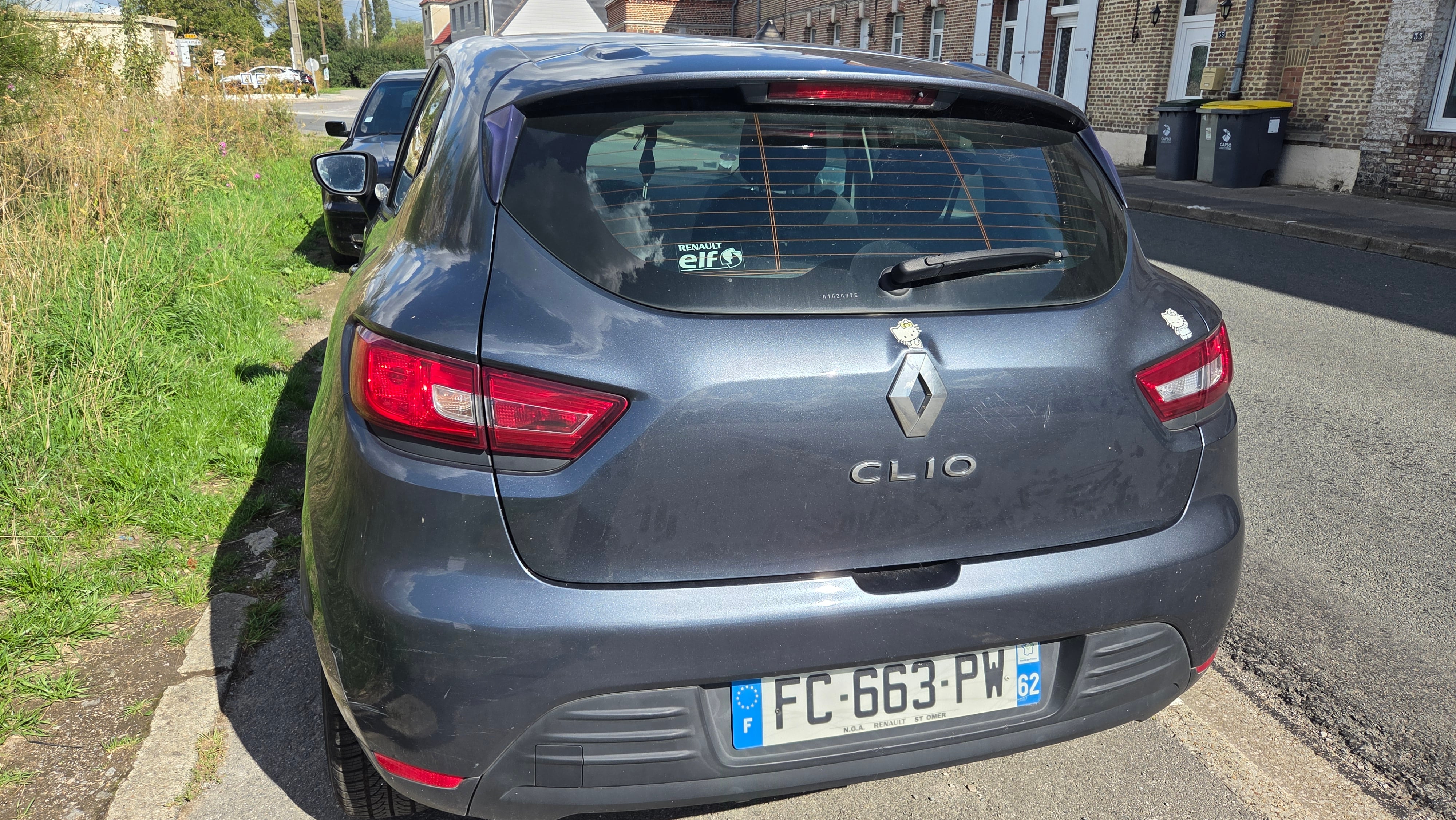Renault Clio avec Autoradio