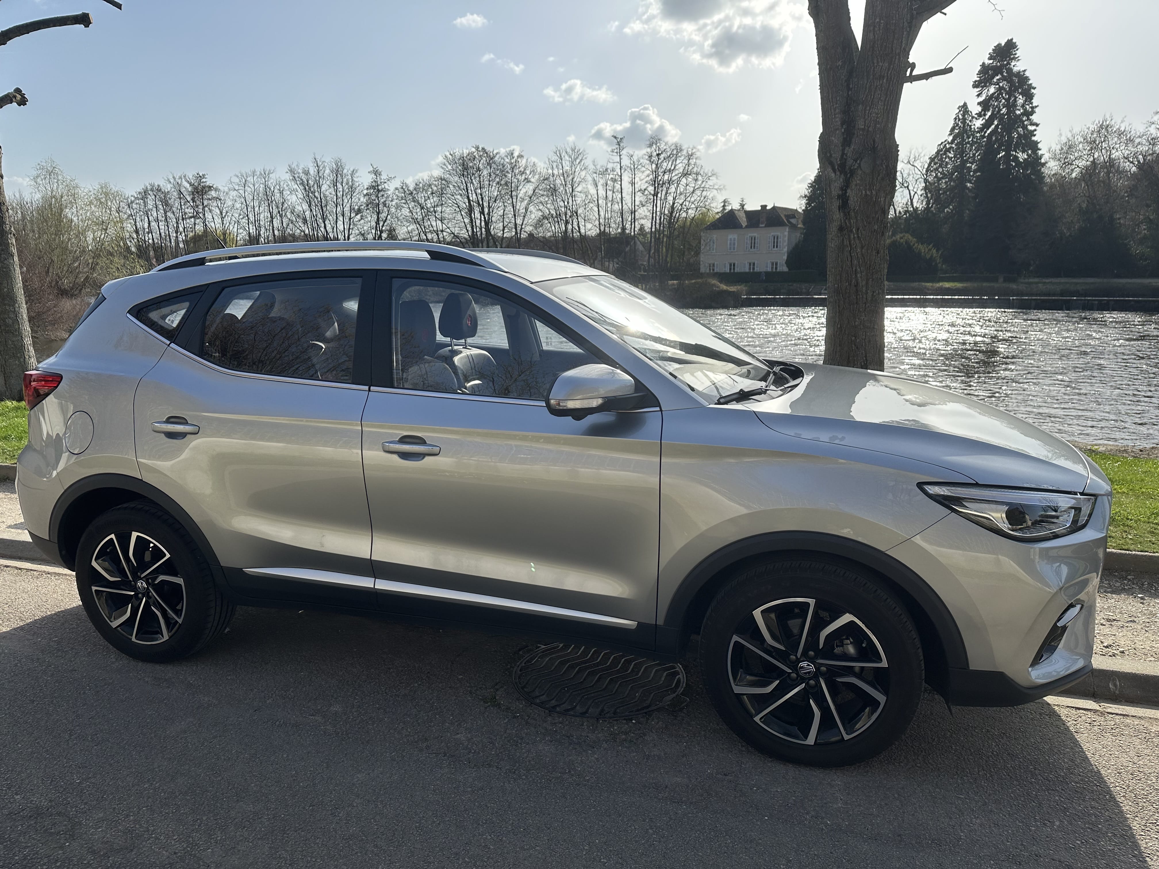 MG ZS, 2023, Essence 95