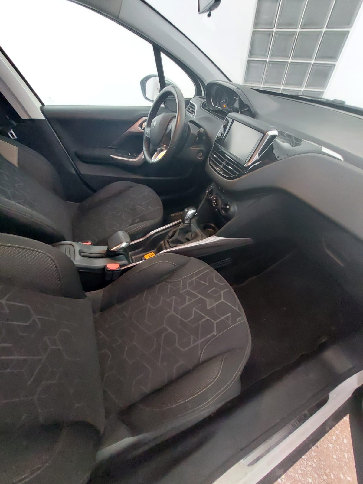 Peugeot 2008 con Control de velocidad