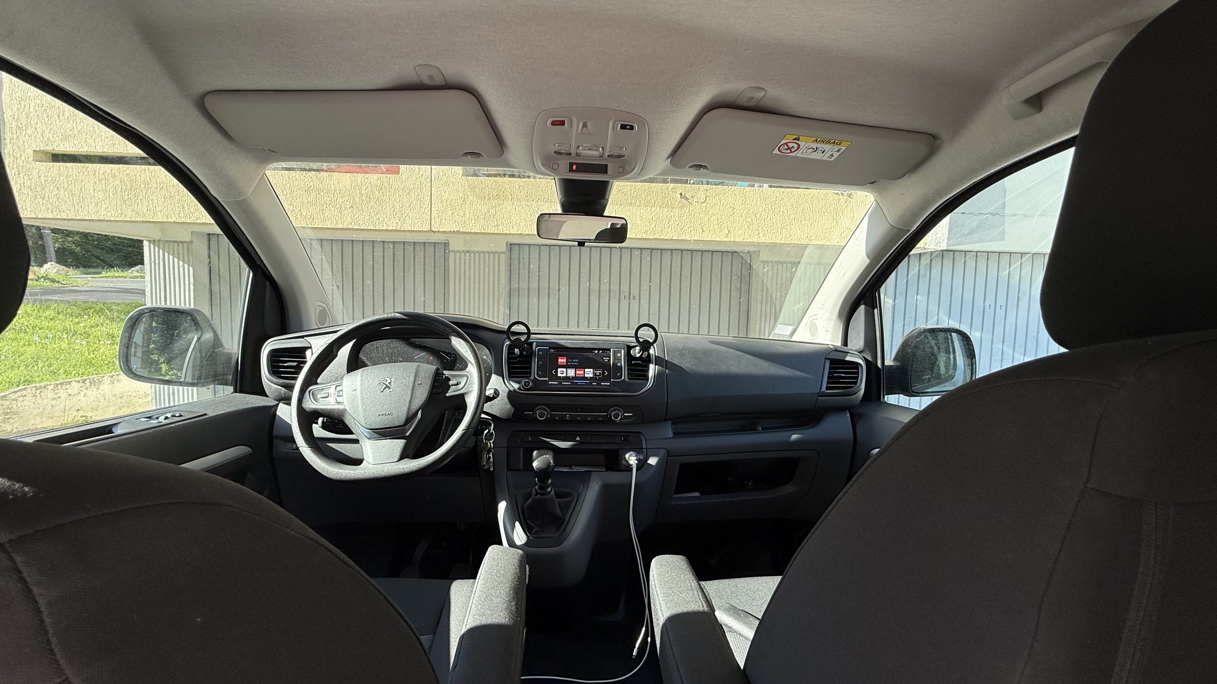 Peugeot Expert avec GPS