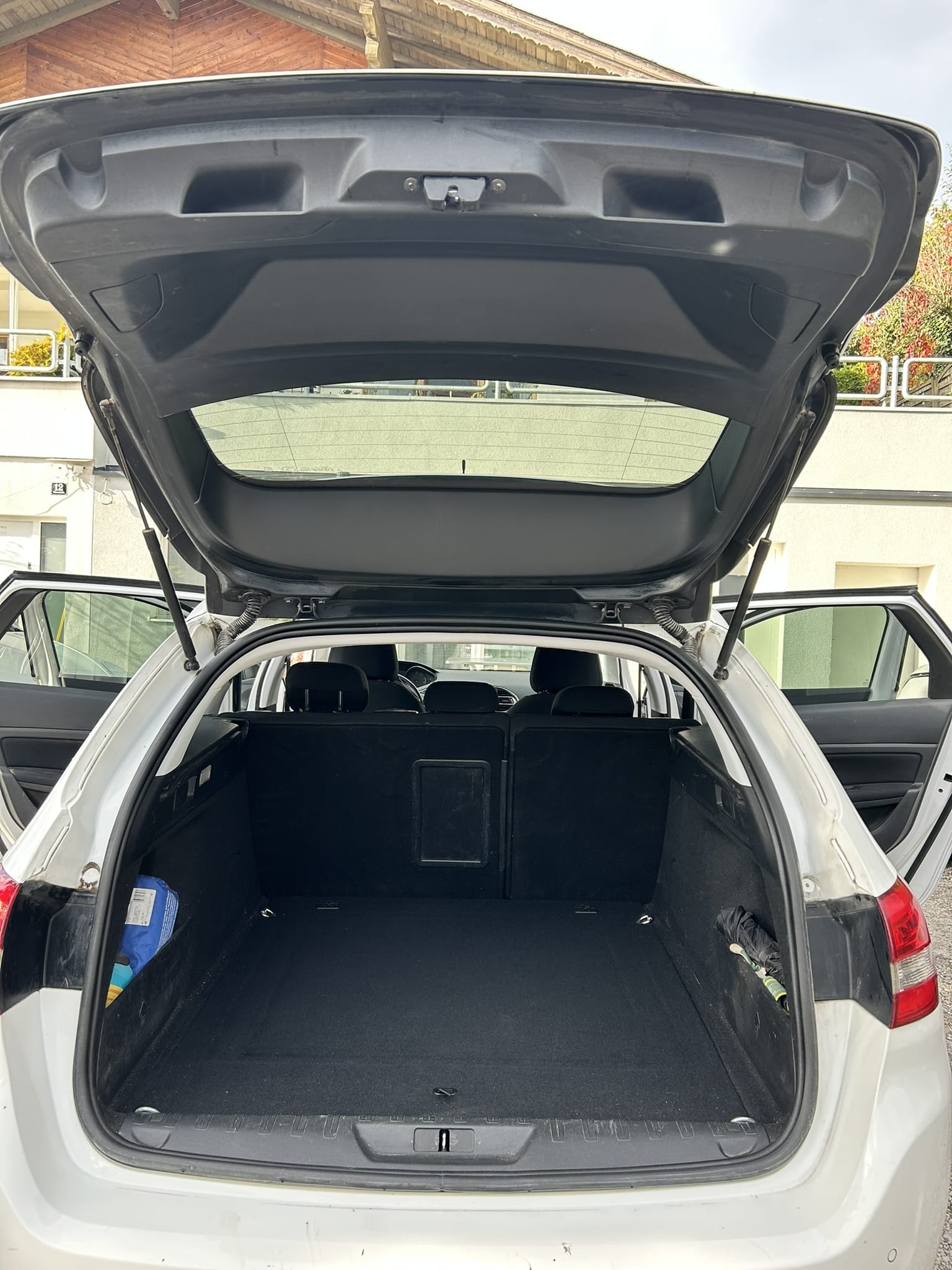 Peugeot 308 SW mit Audio-/iPod-Zugang