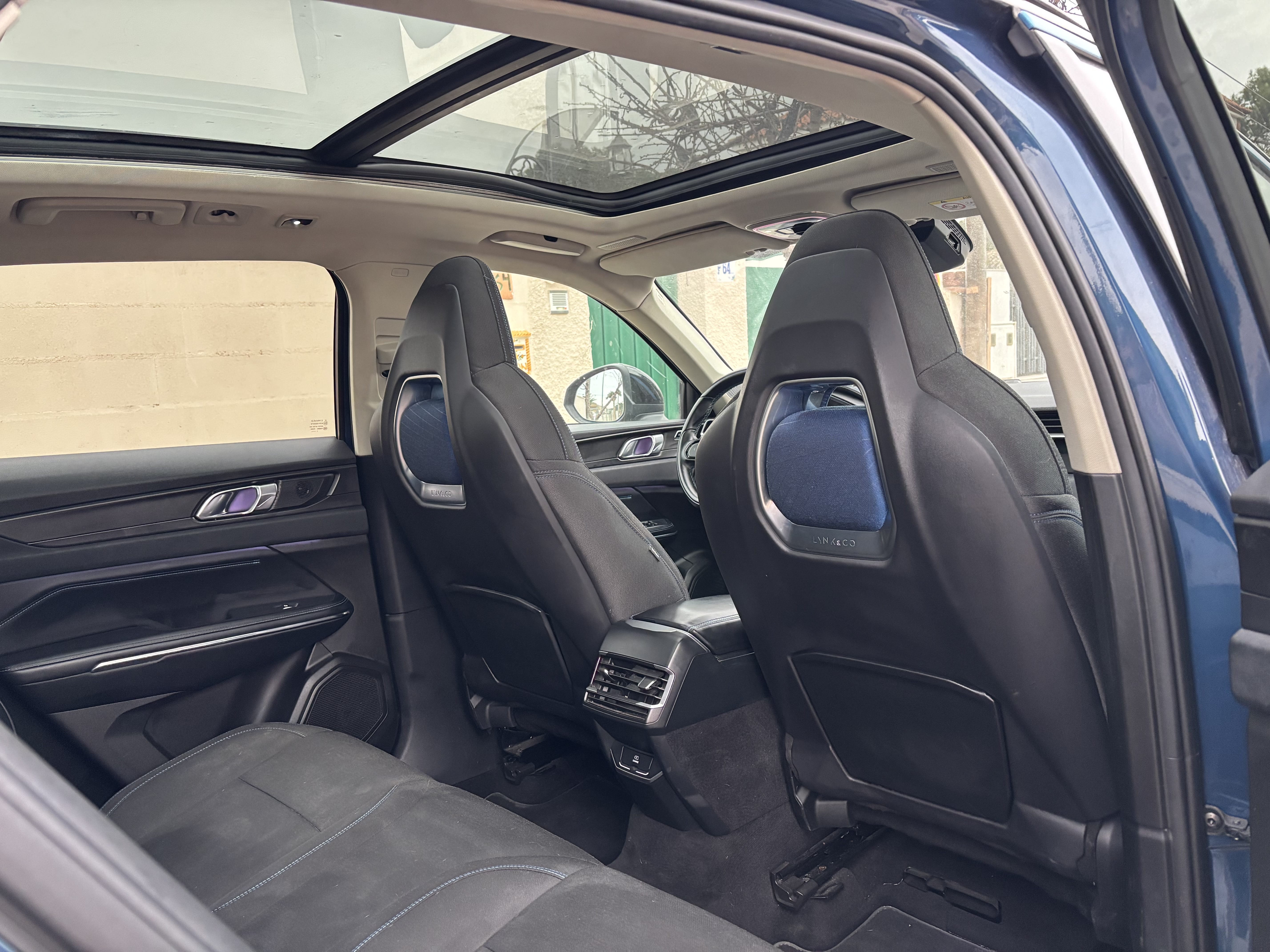 Lynk & Co 01 con Audio Bluetooth