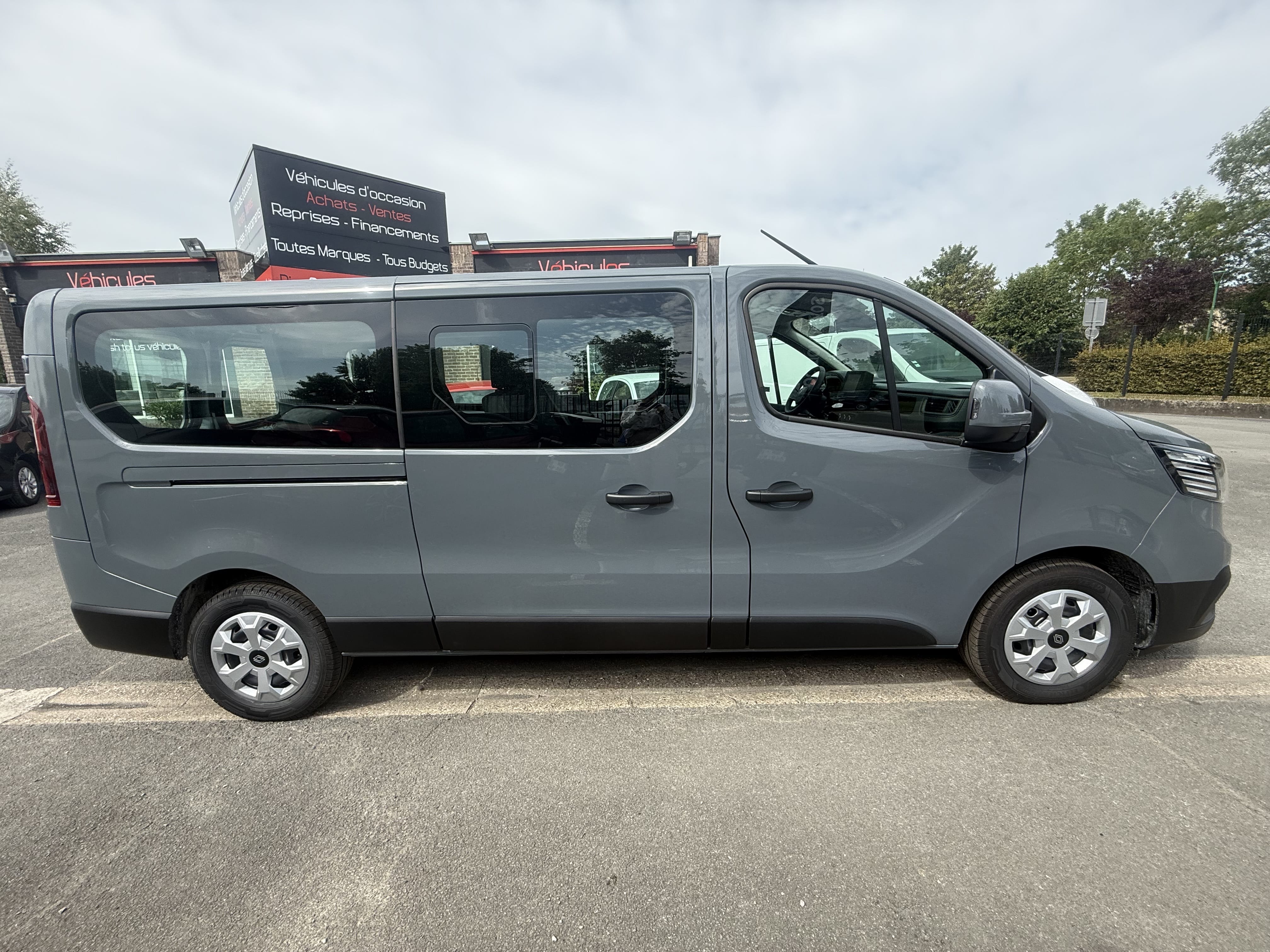 Renault Trafic Passenger avec Climatisation