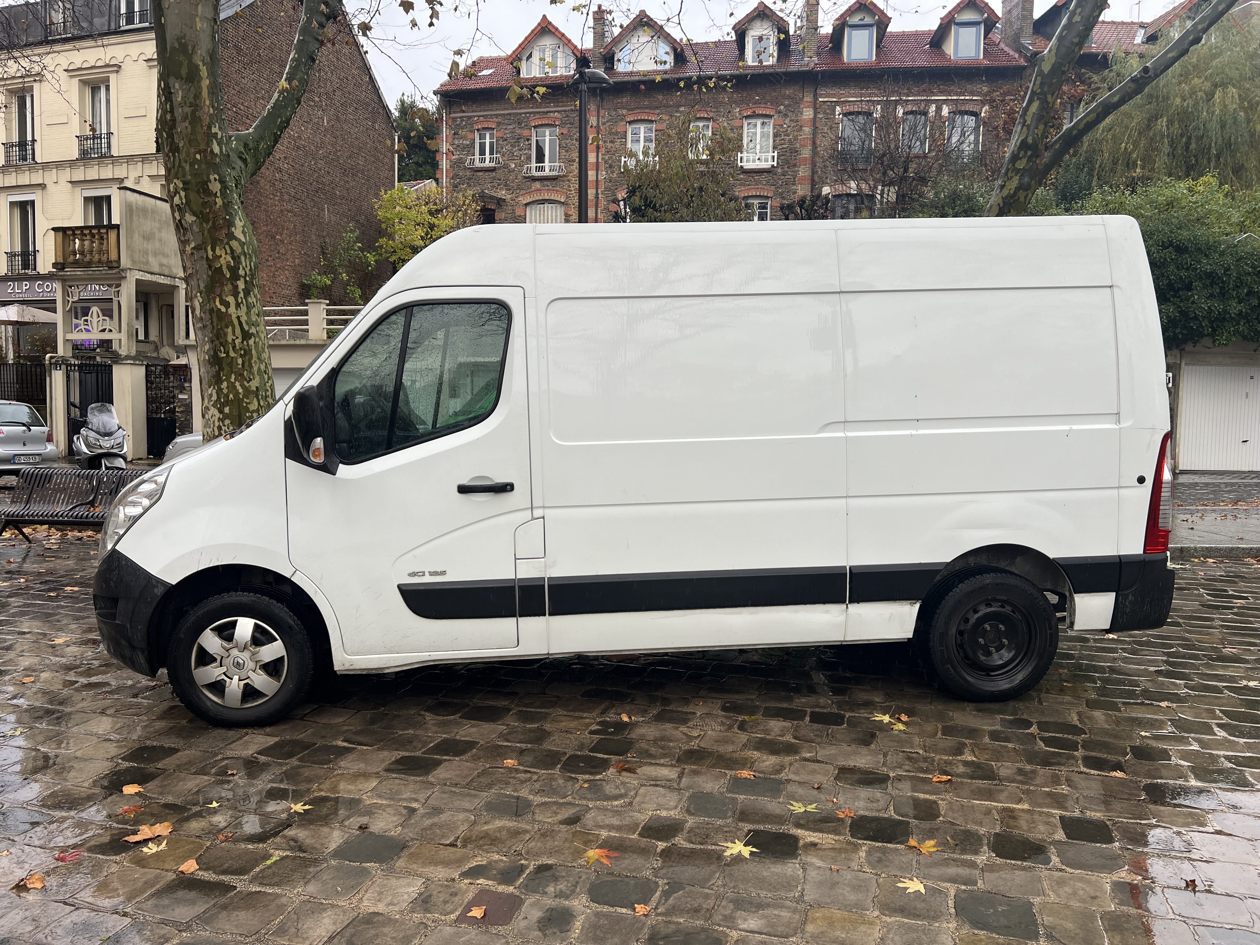 Renault Master CN L2H2 avec Climatisation