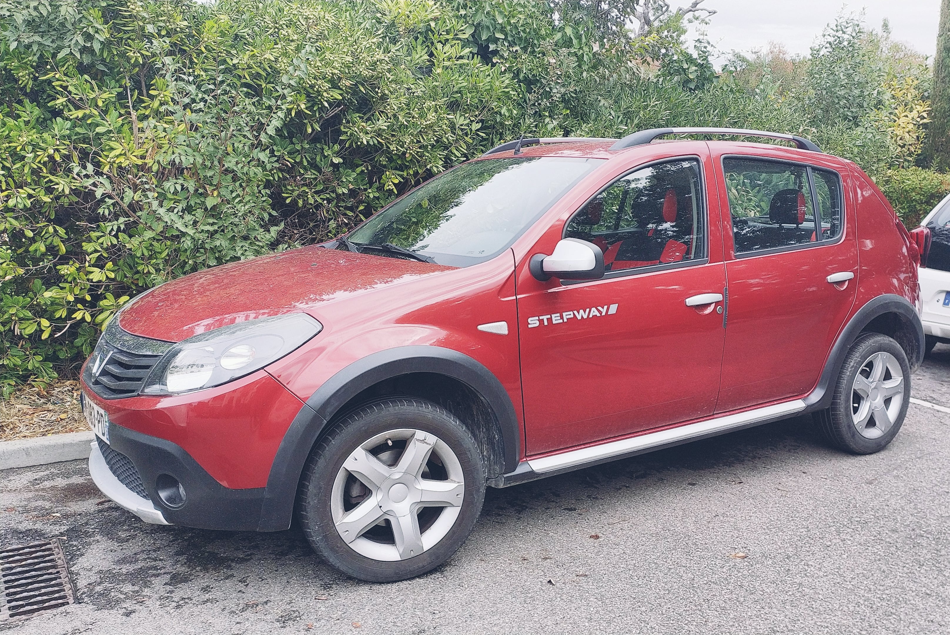 Dacia Sandero Stepway Bioéthanol (superethanol ou SP 98) con Aire acondicionado
