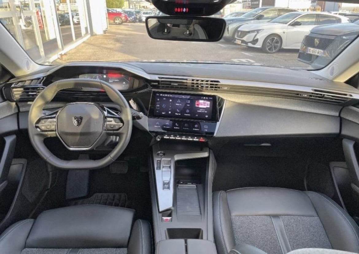 Peugeot 308 1.5 hdi 130 avec Régulateur de vitesse