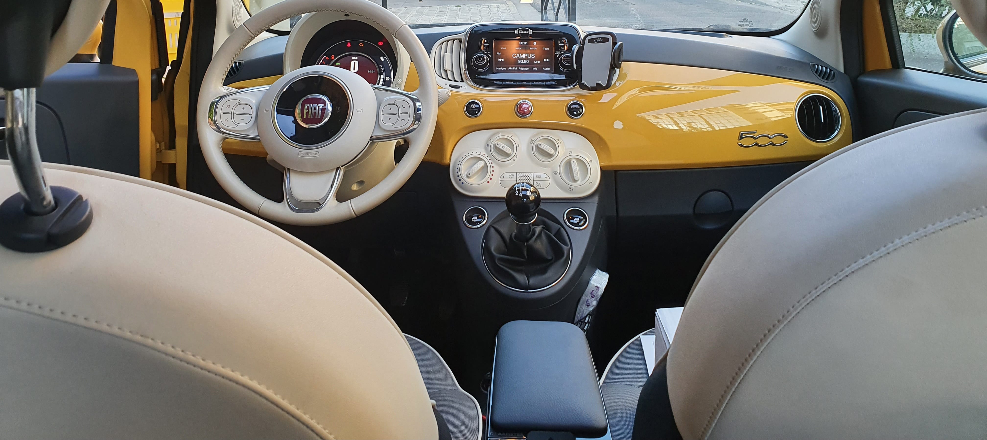 Fiat 500 toit panoramique et ouvrant avec Entrée audio / iPod