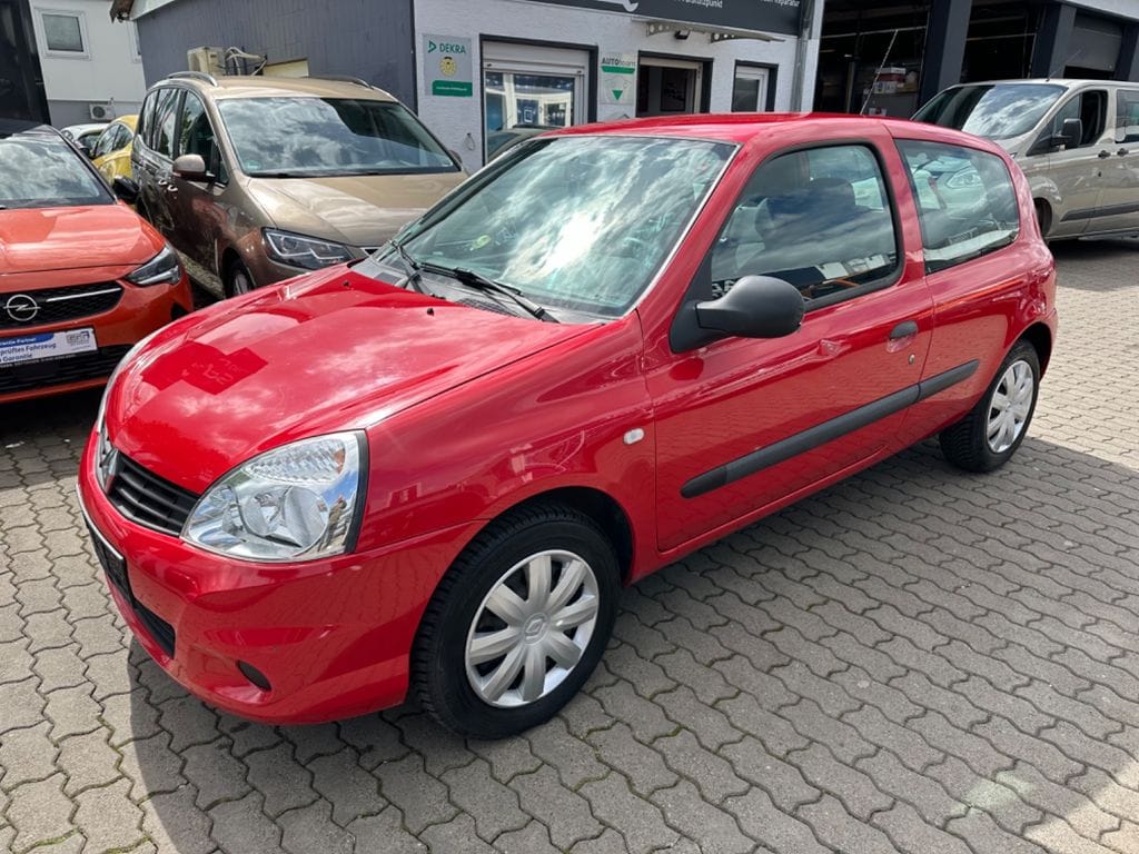 Renault Clio Campus (CF), 2010, Super 95