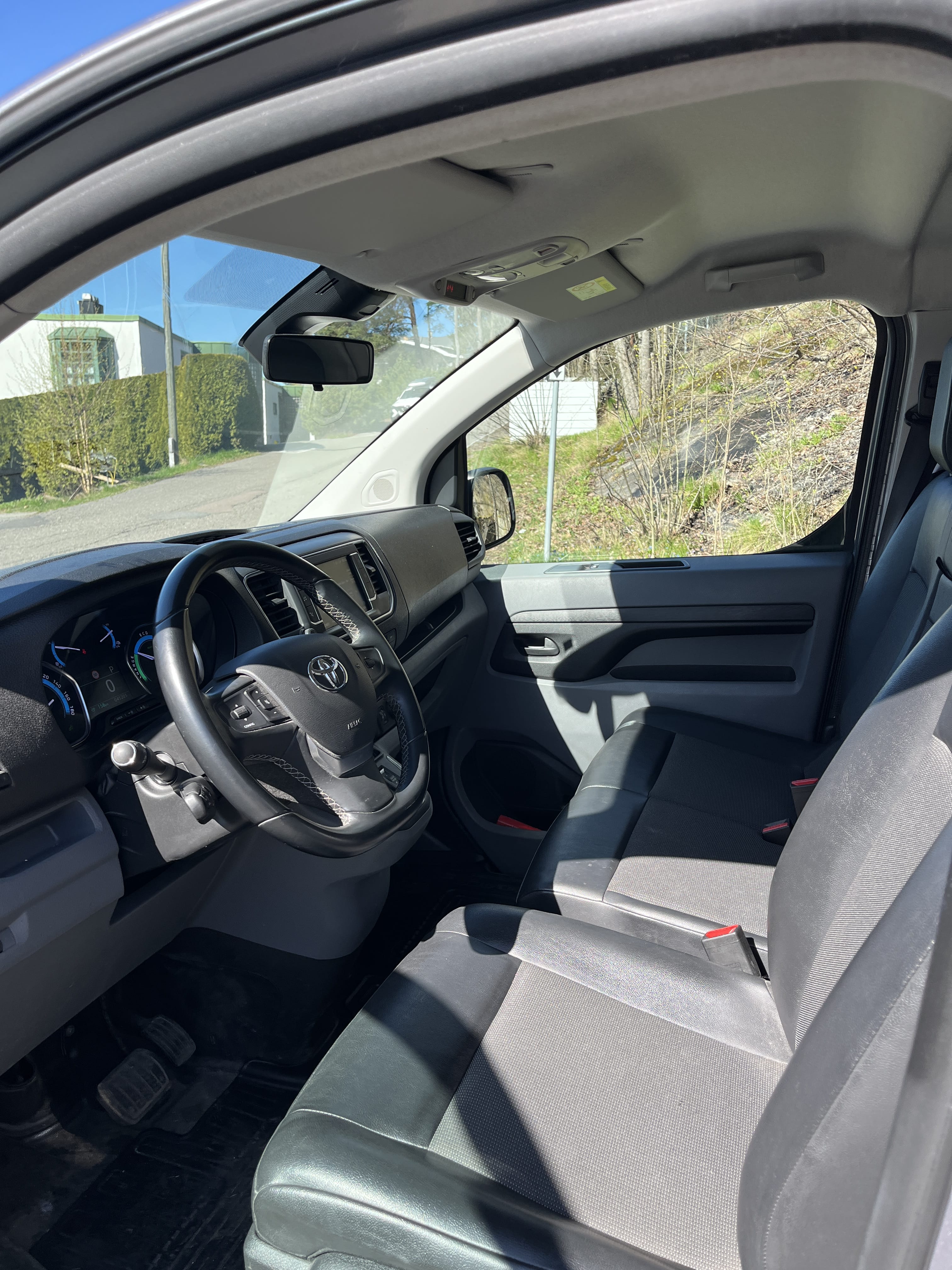 Toyota Proace Varebil med GPS