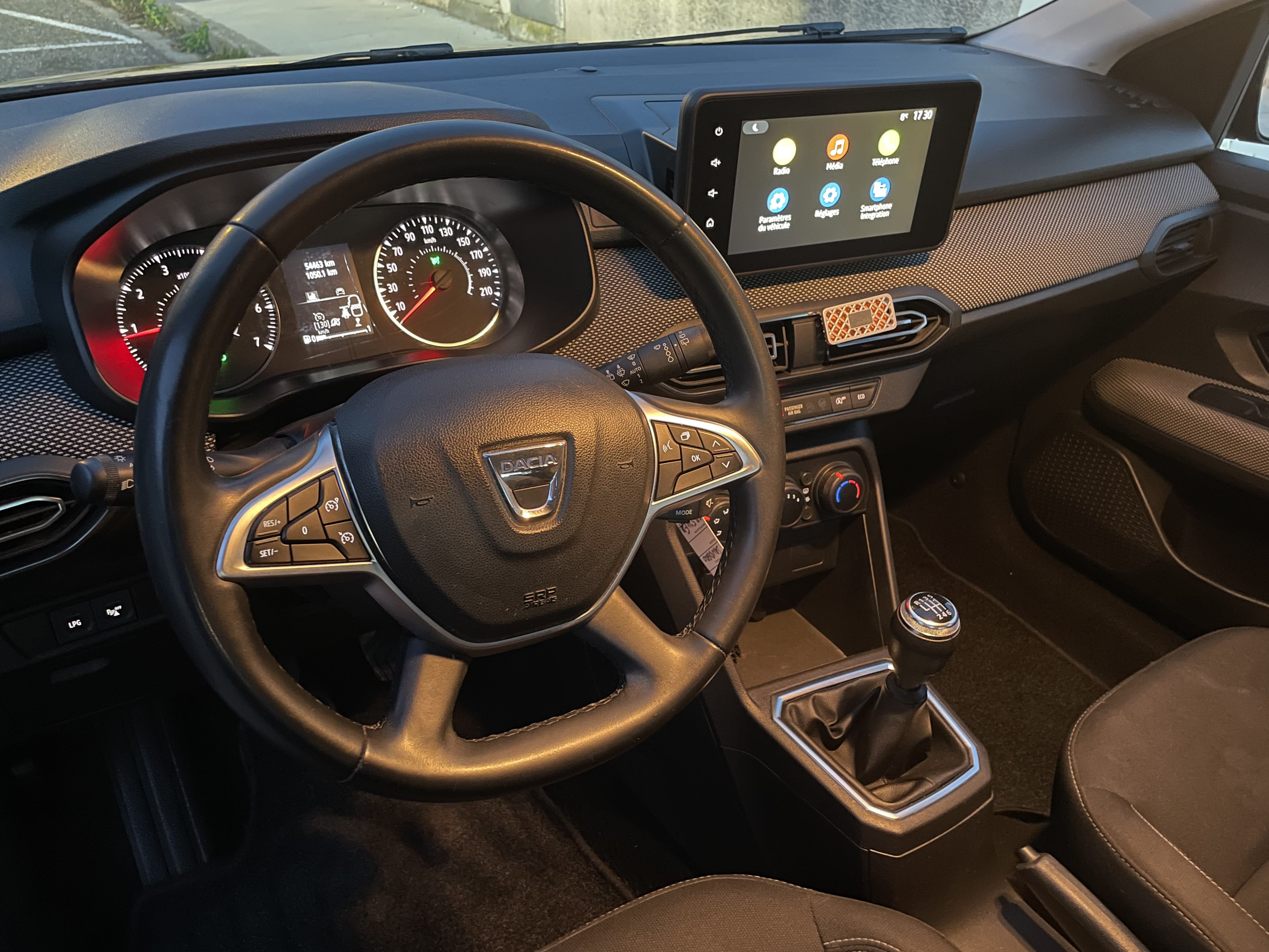 Dacia Sandero 1.0 ECO-G avec Audio Bluetooth