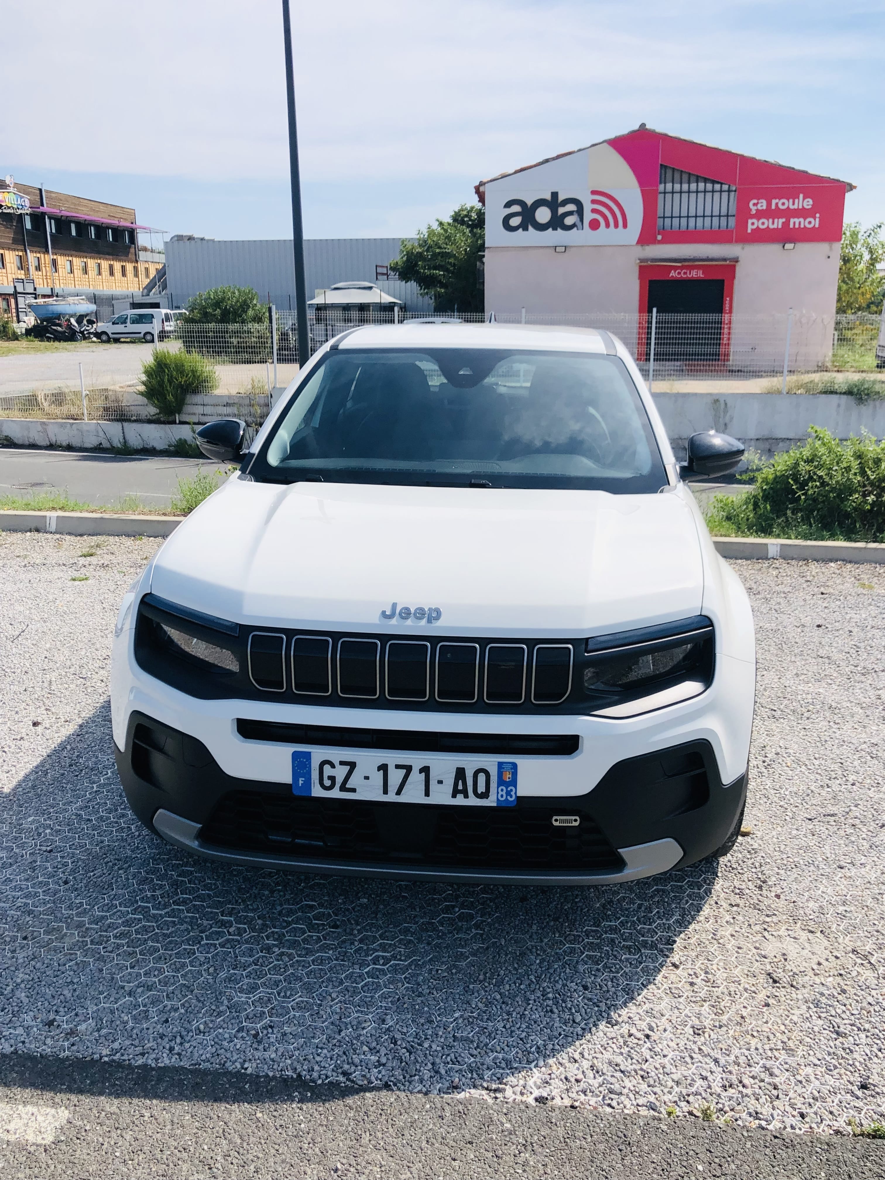 Jeep Avenger Électrique avec Climatisation