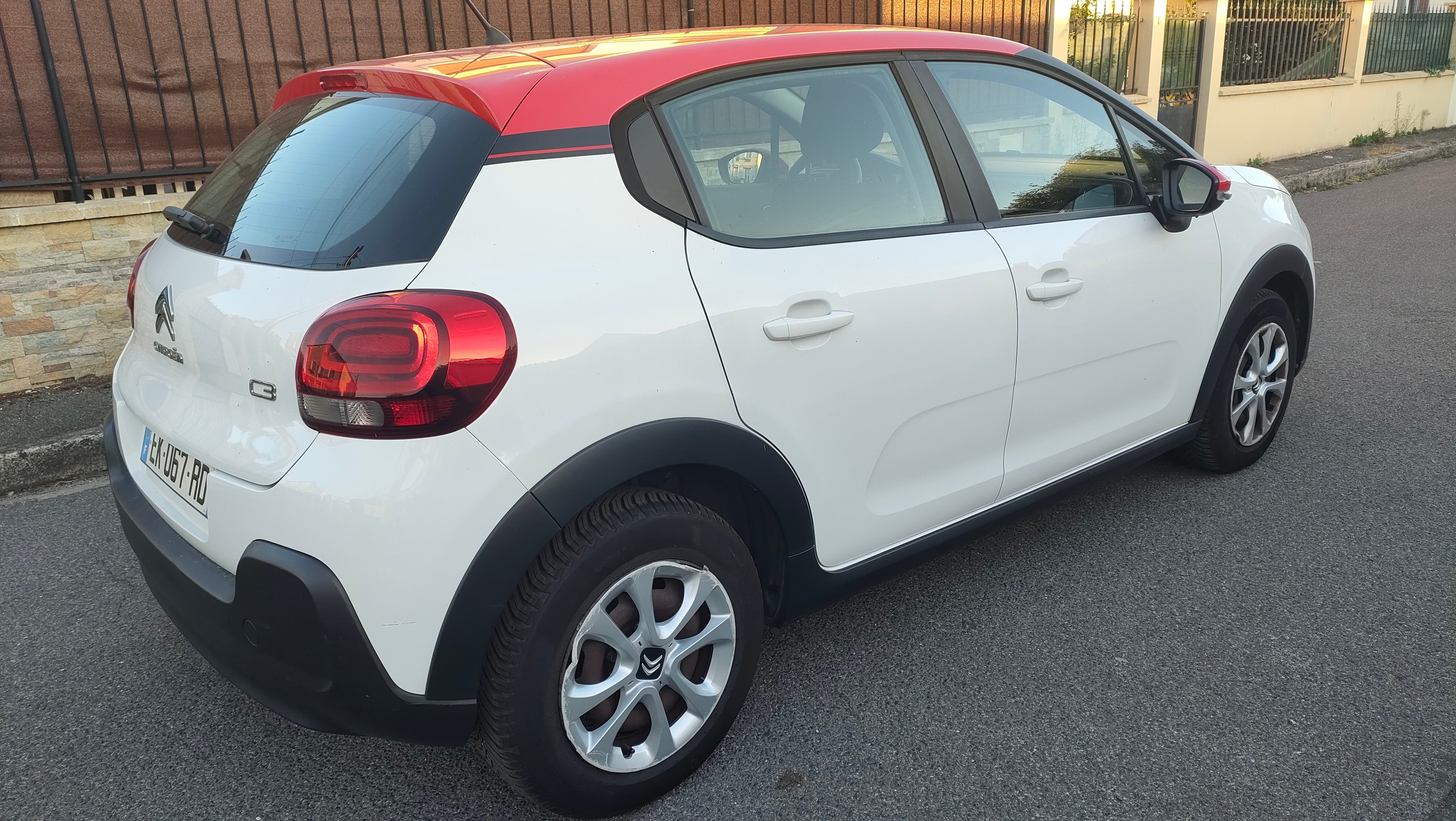 Citroen C3 1.2 puretech met Audio- / iPod-ingang