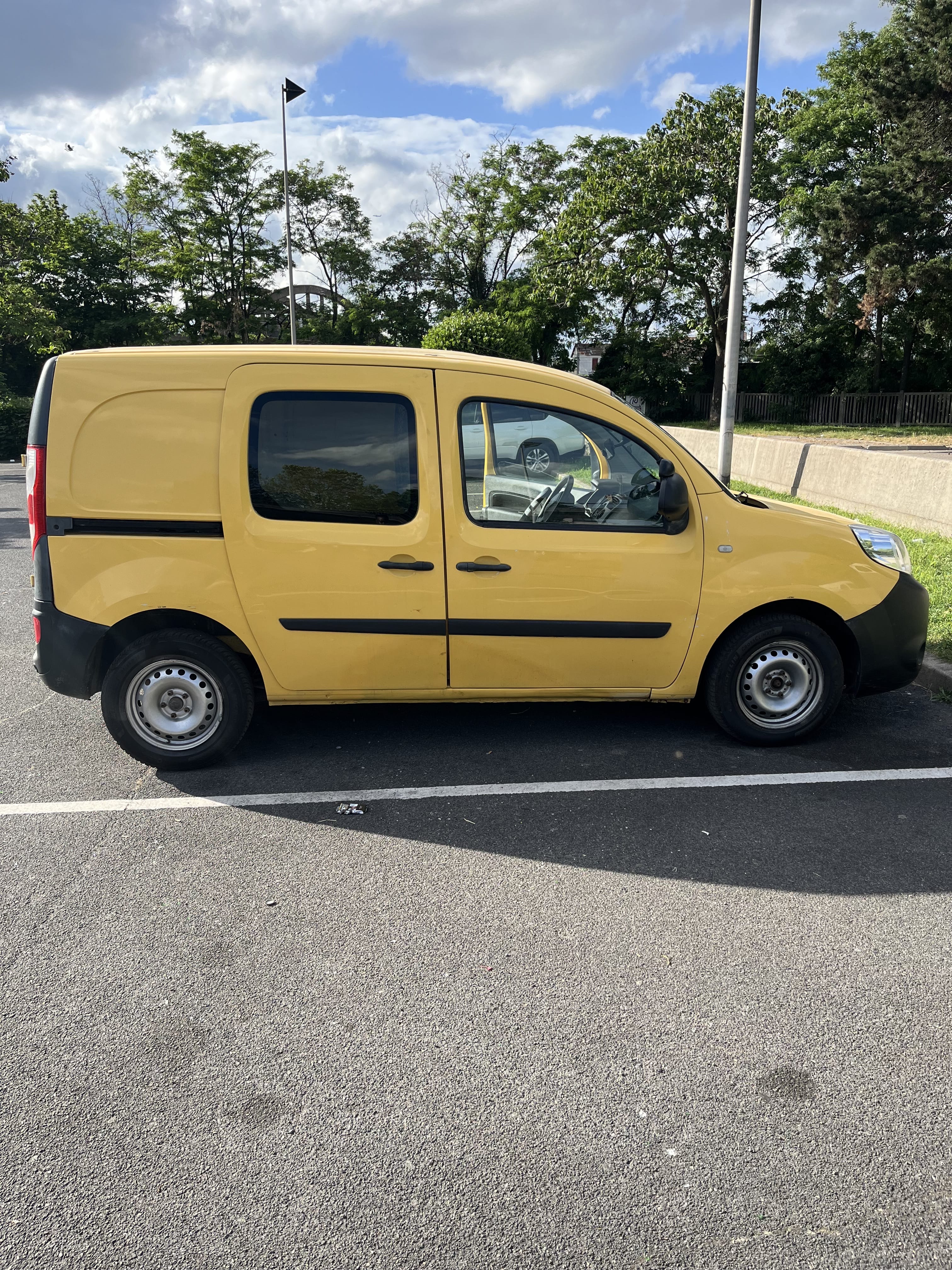 Renault Kangoo Express avec Port USB