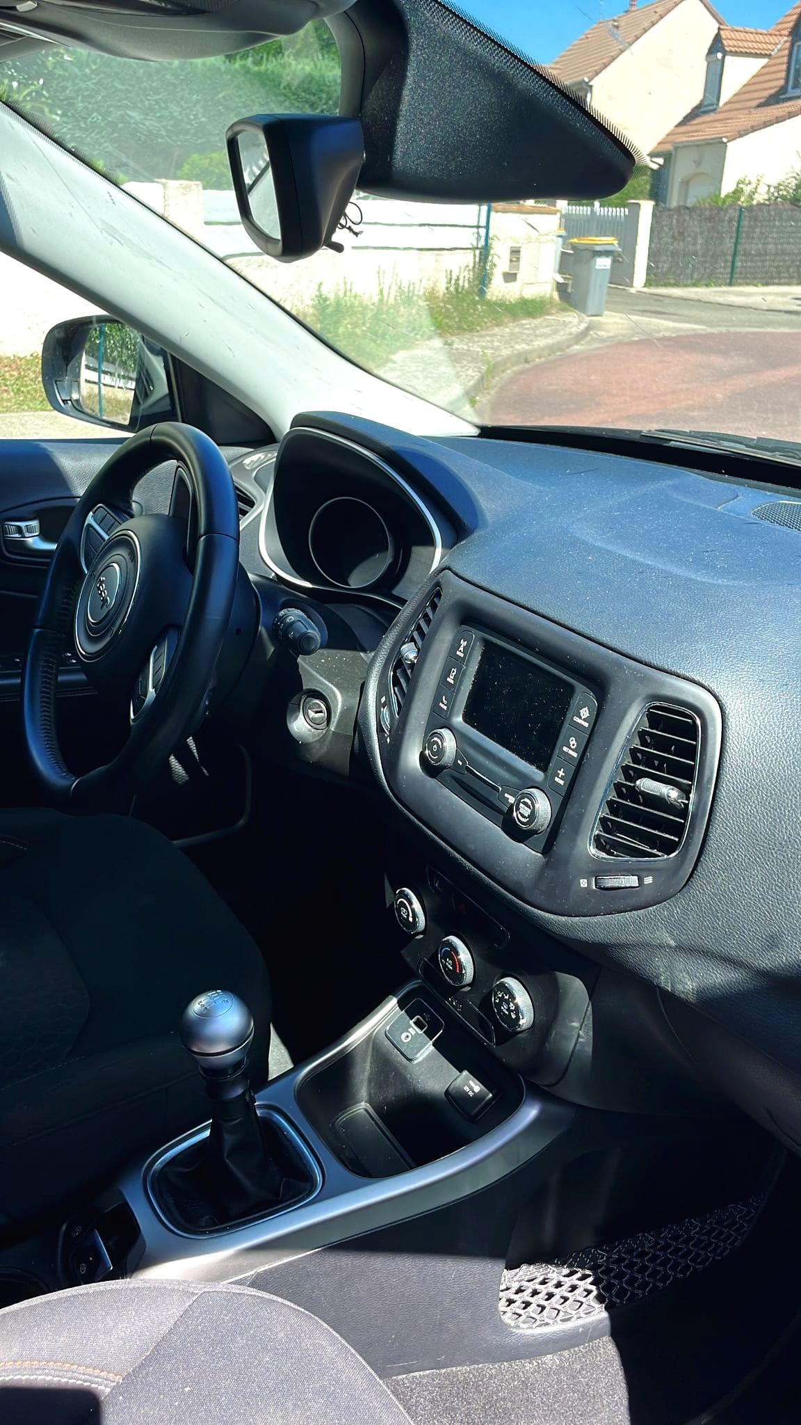 Jeep Compass avec Entrée audio / iPod