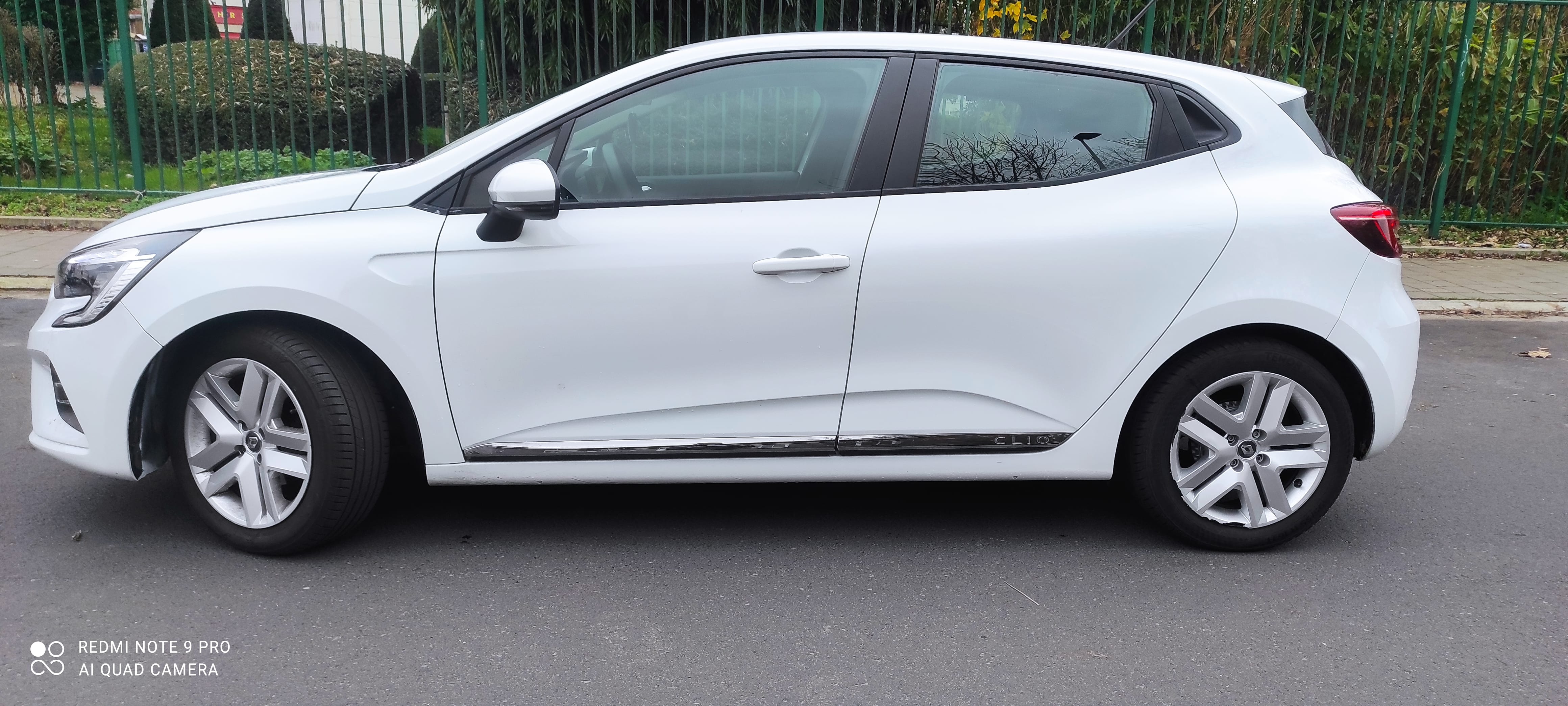 Renault Clio with Air conditioning