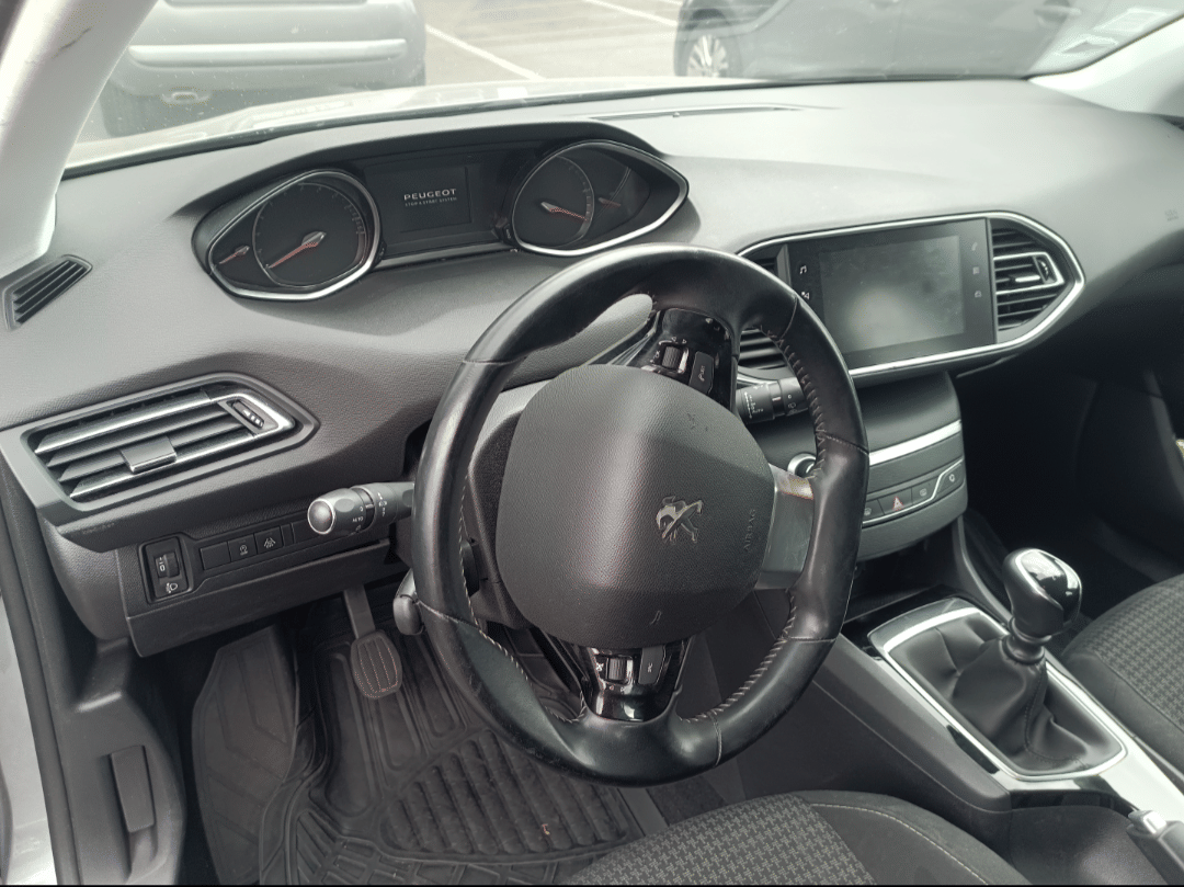 Peugeot 308 avec Régulateur de vitesse