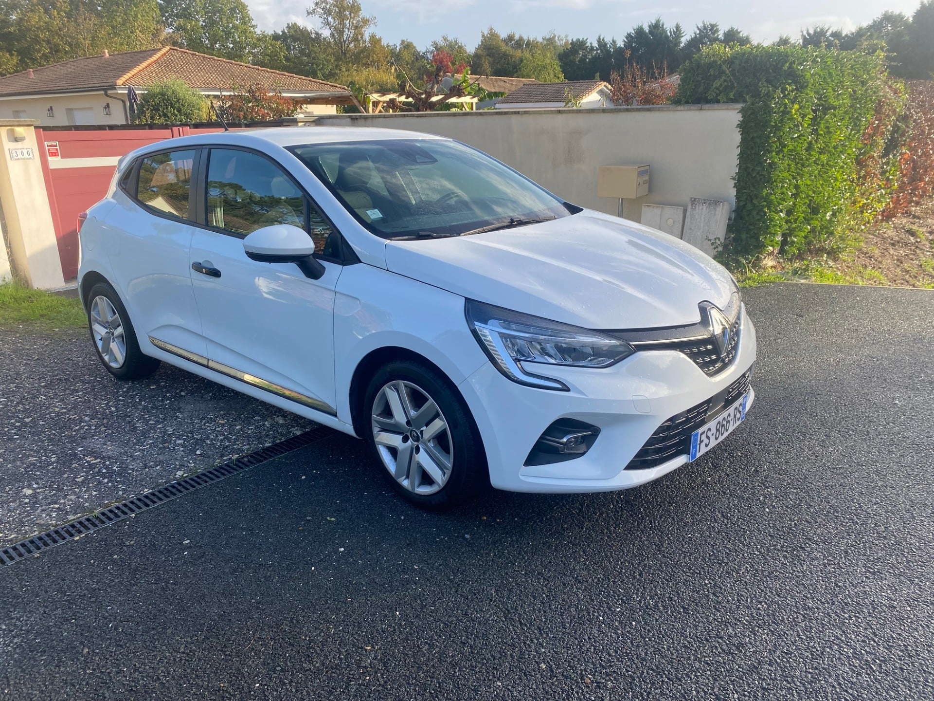 Renault Clio, 2020, Essence 95