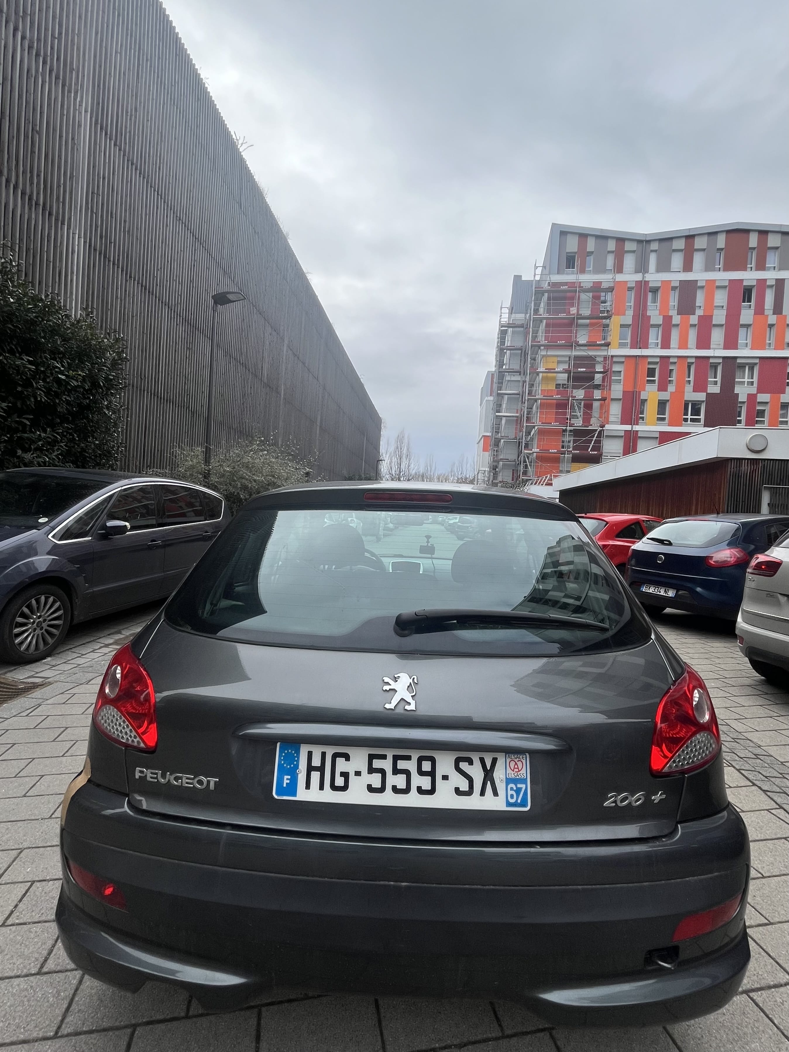 Peugeot 206+ avec Audio Bluetooth