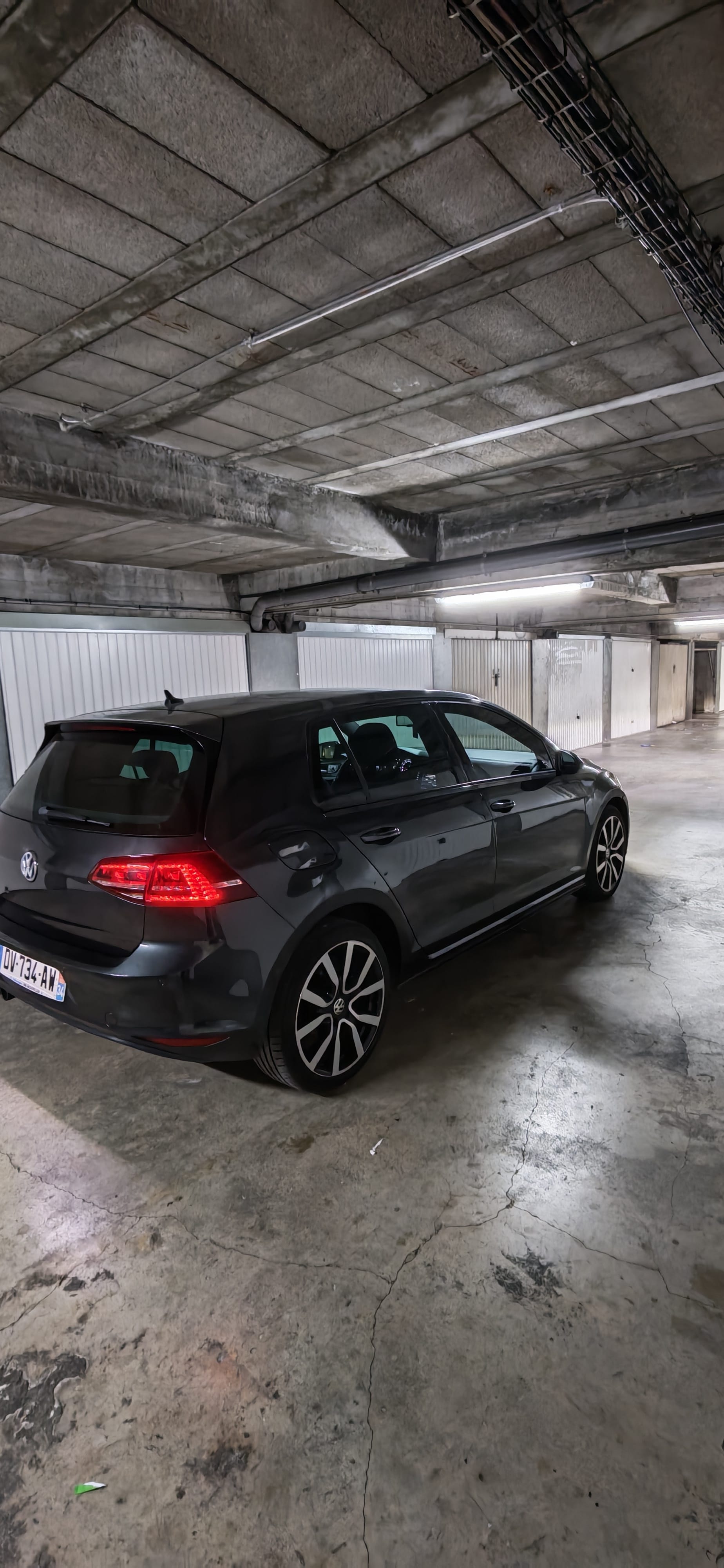 Volkswagen Golf GTE, 2015, Essence 95 / Electric (hybrid), automatic