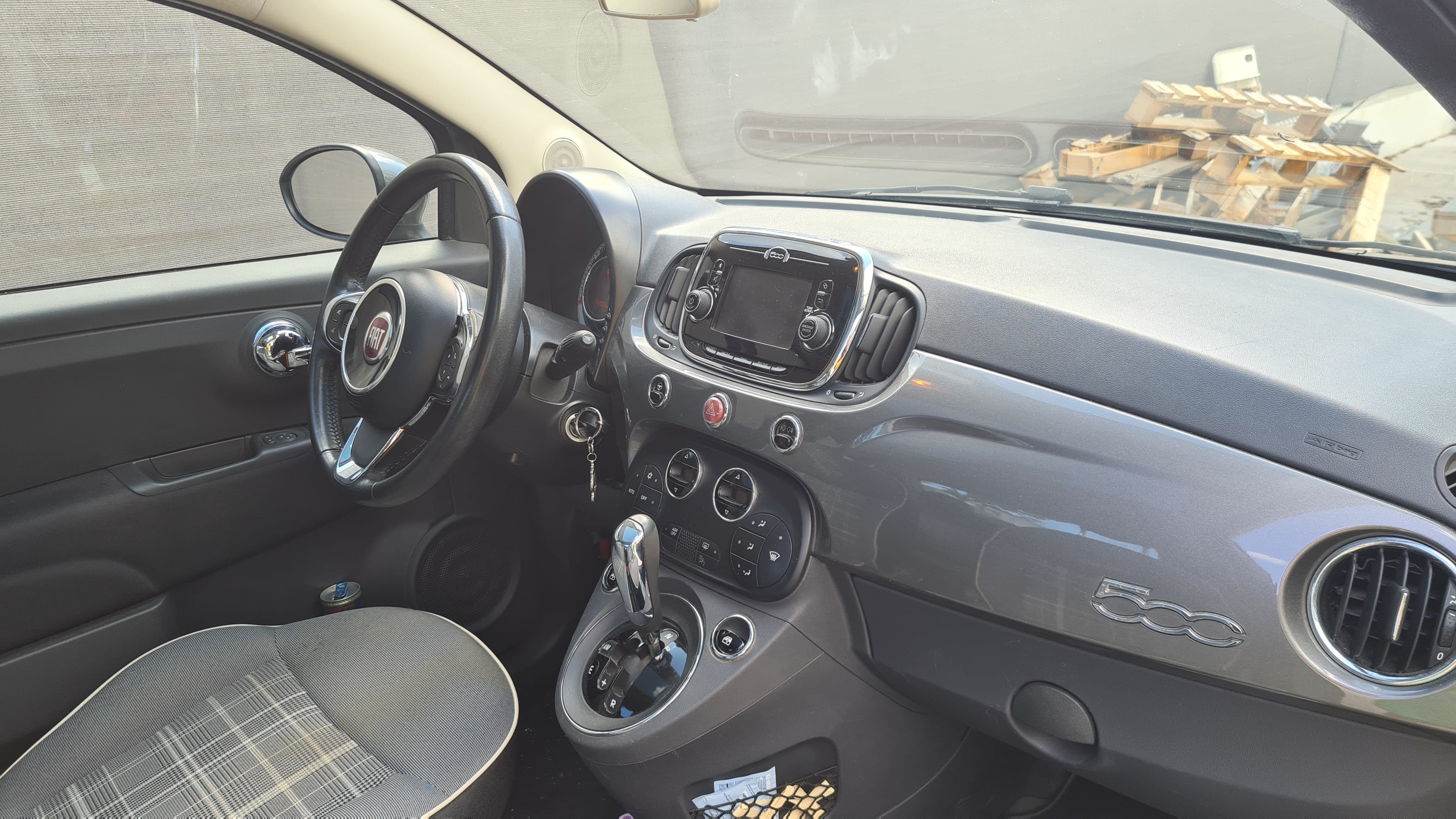 Fiat 500 1.1 69cv avec Audio Bluetooth