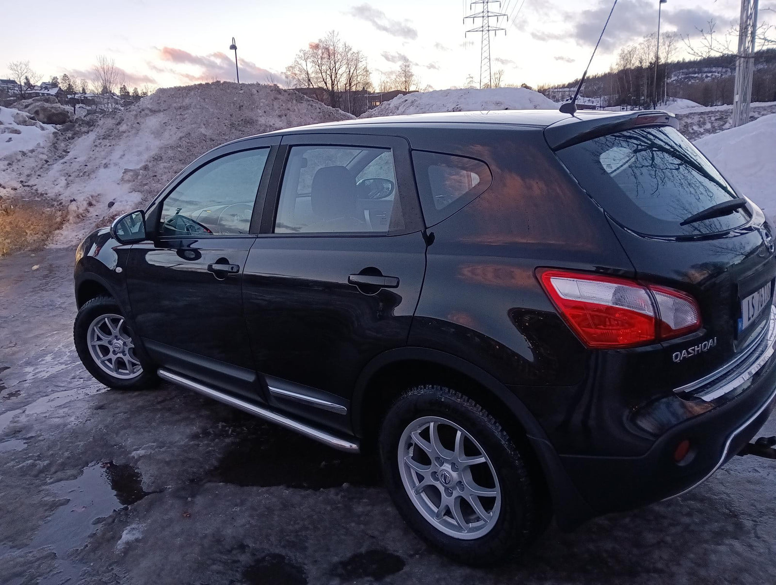 Nissan Qashqai 4x4, 150HK, Diesel med Aircondition