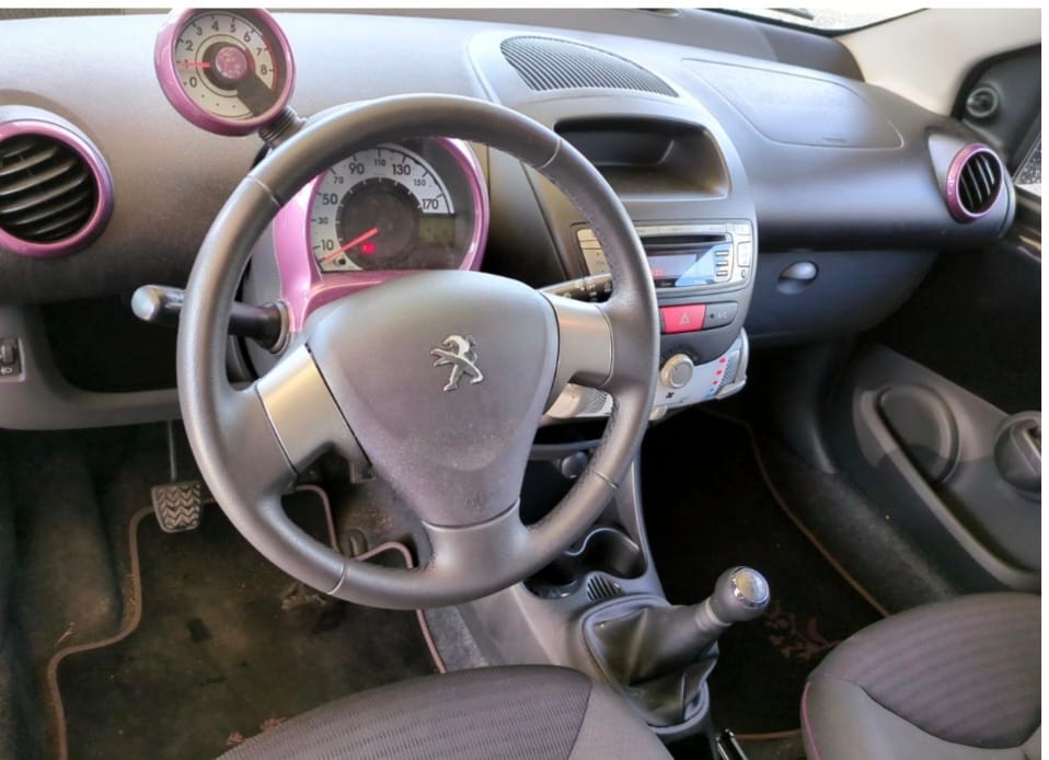 Peugeot 107 avec Audio Bluetooth