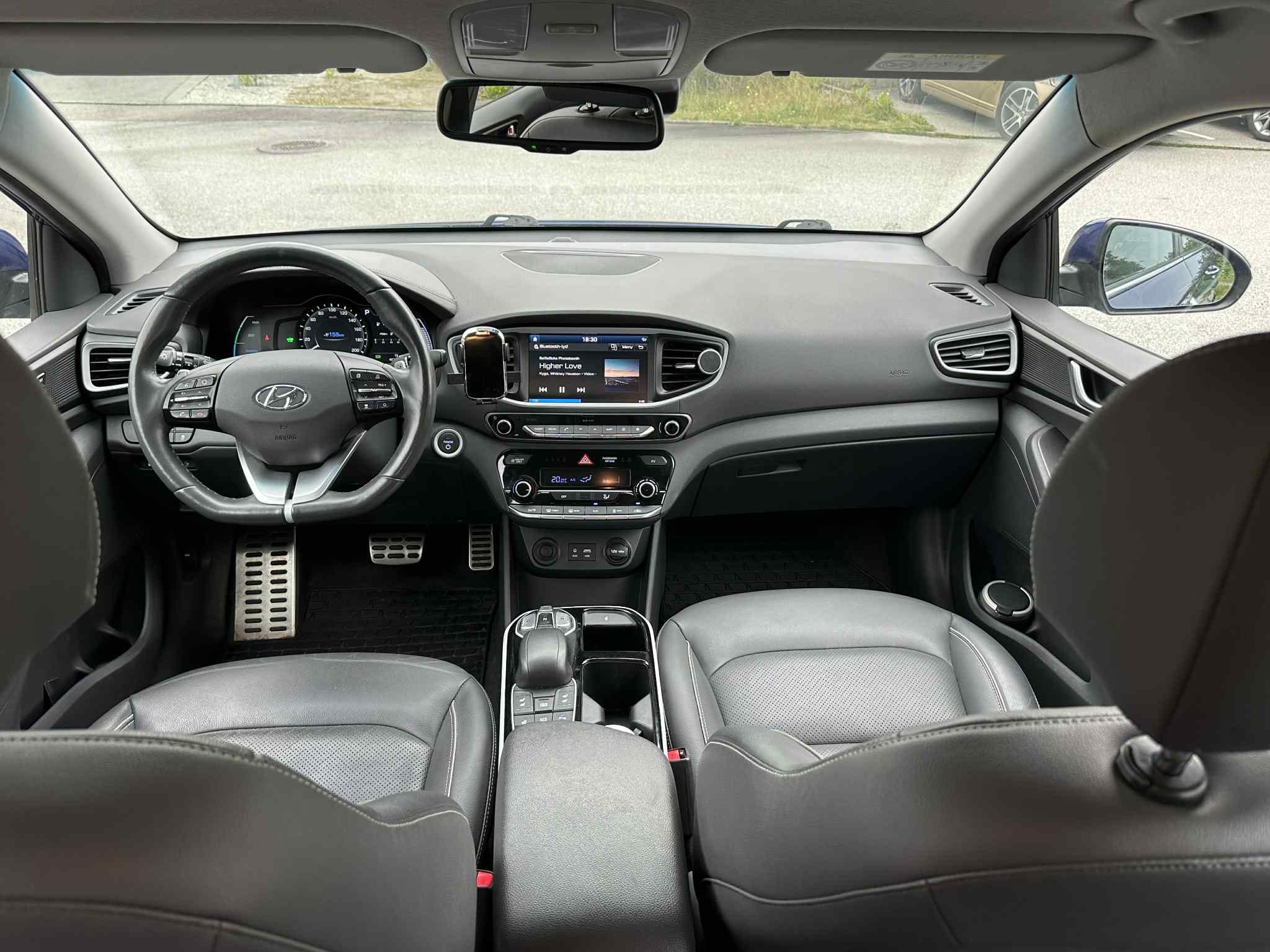 Hyundai Ioniq med Cruisekontroll