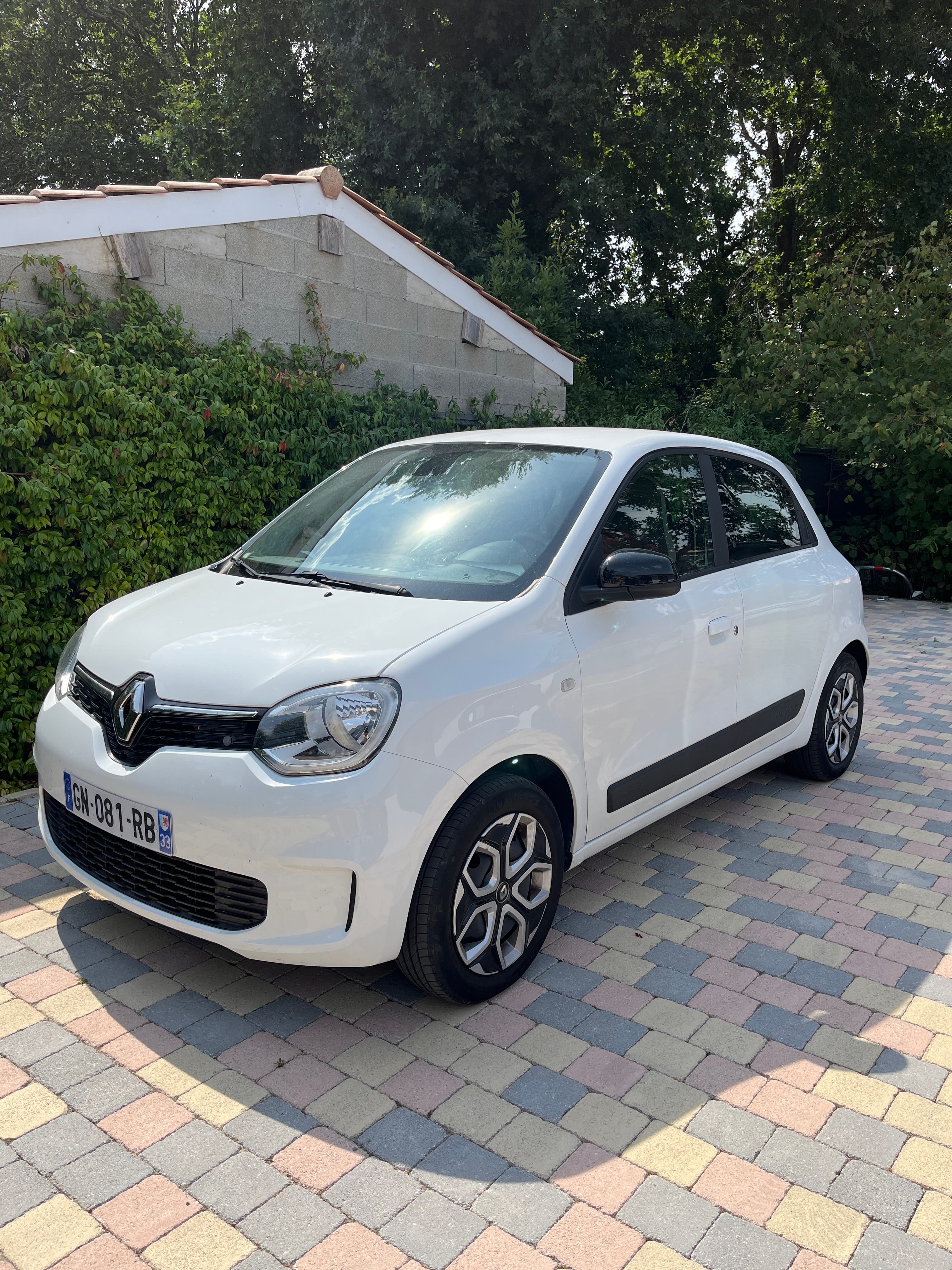 Renault Twingo III, 2023, Électrique, automatique