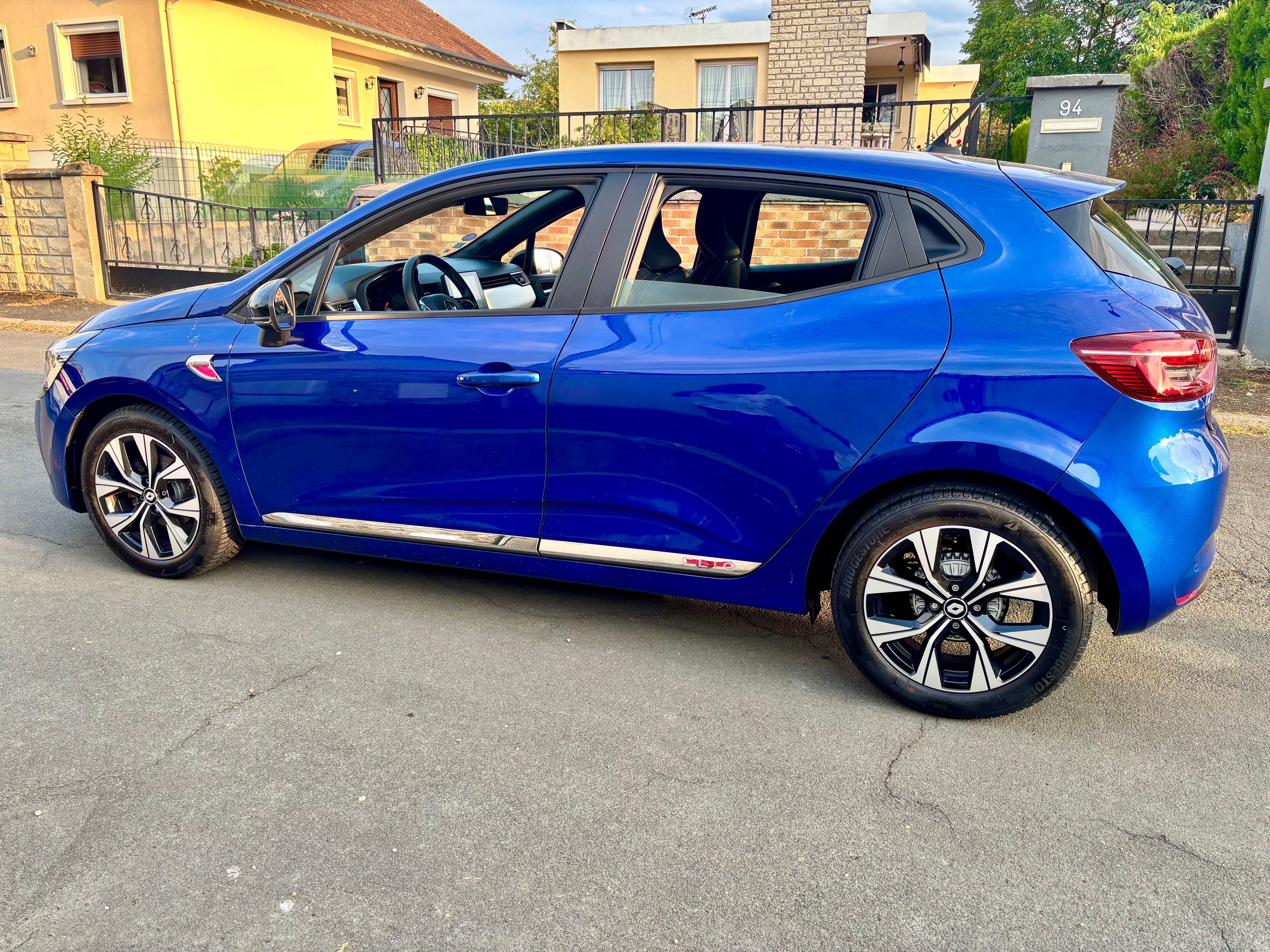 Renault Clio avec Climatisation