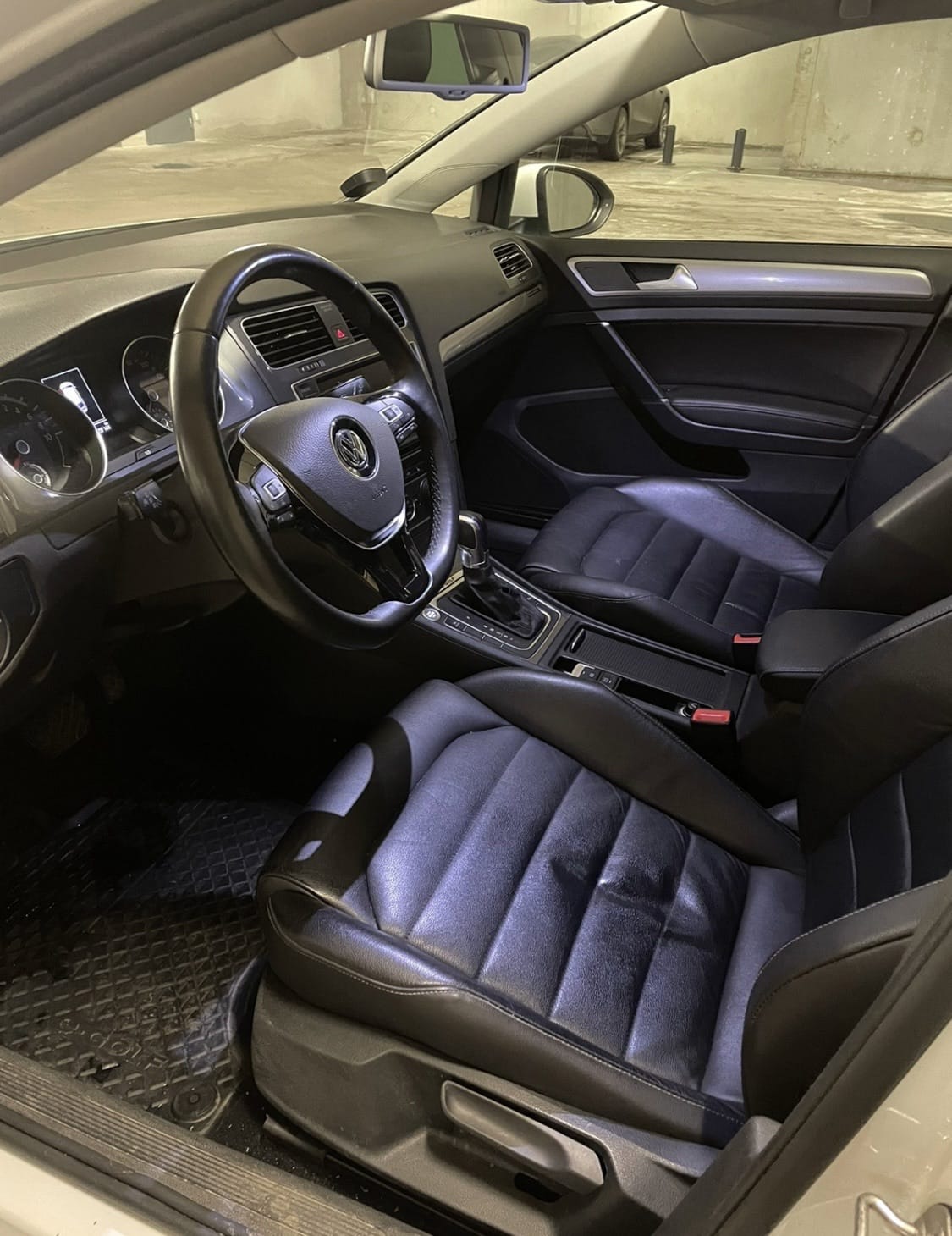 Volkswagen e-Golf med Cruisekontroll