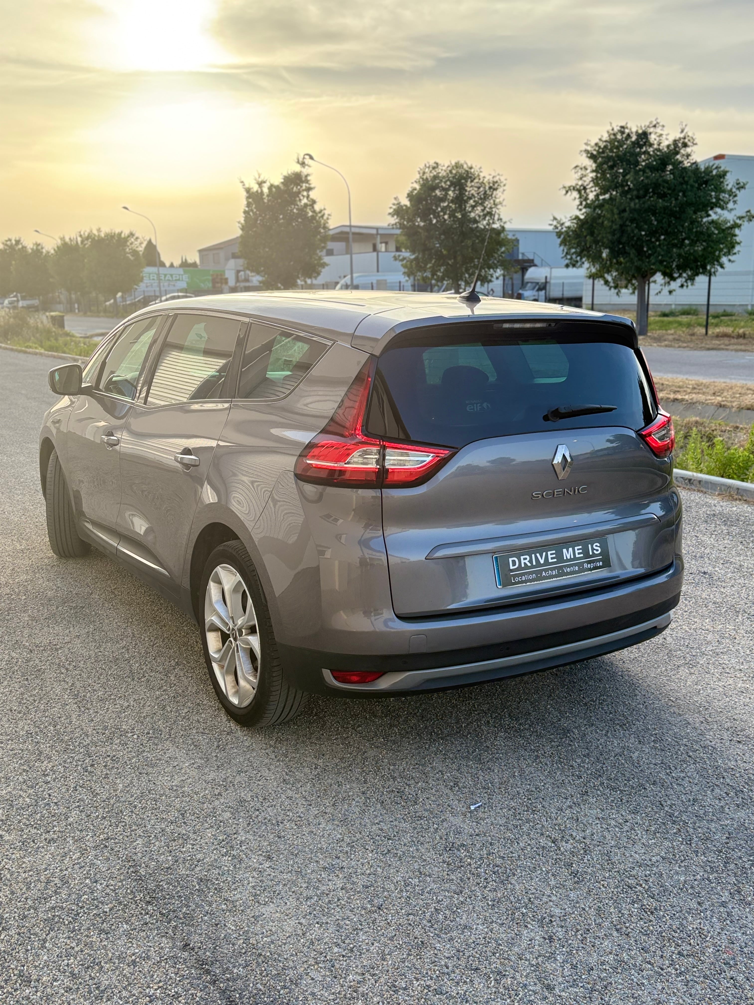 Renault Scenic avec Caméra de recul