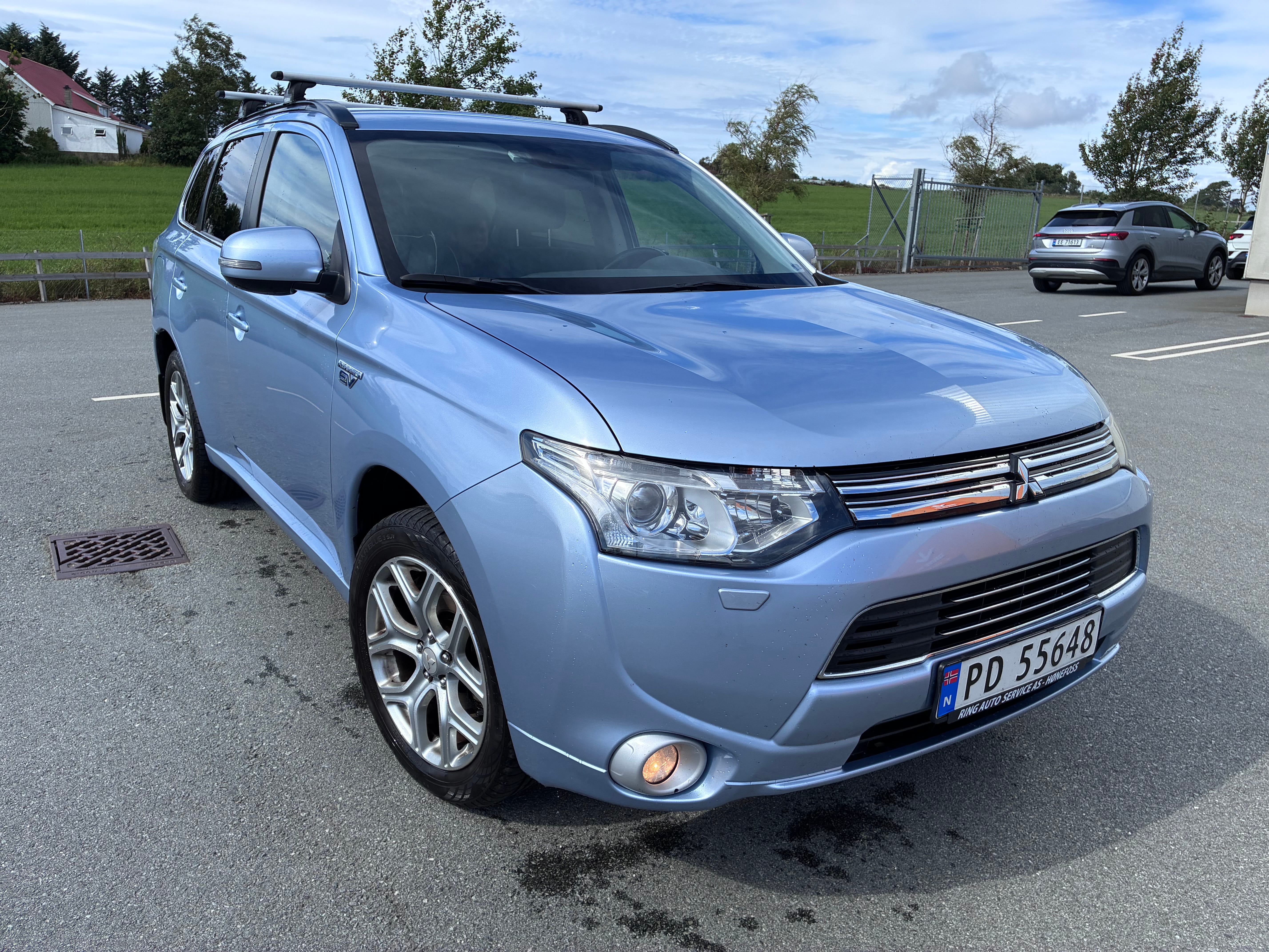 Mitsubishi Outlander PHEV MOTION, 2016, Blyfri 95, automatisk