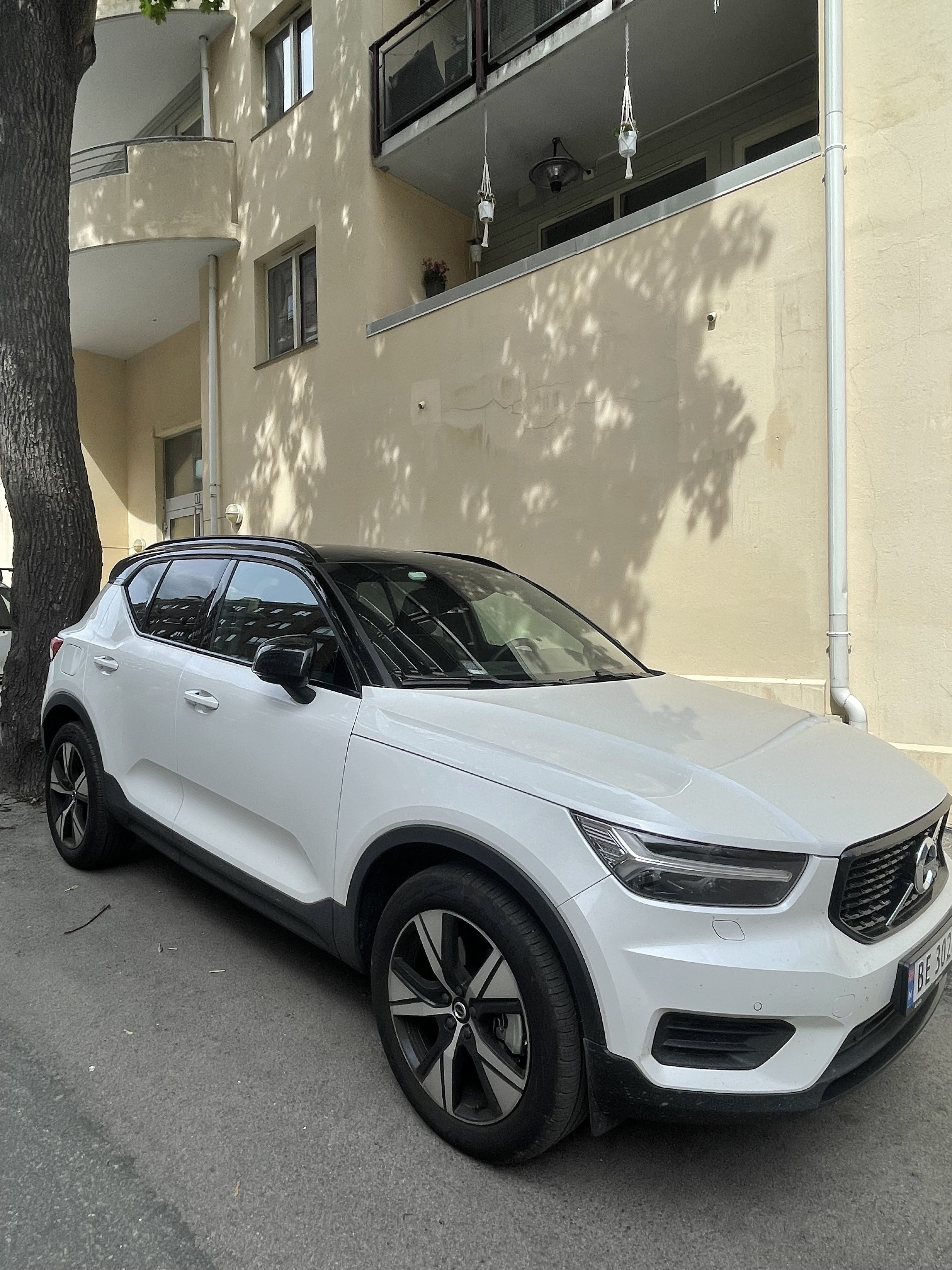Volvo XC40, 2022, Blyfri 95 / Electric (hybrid), automatic