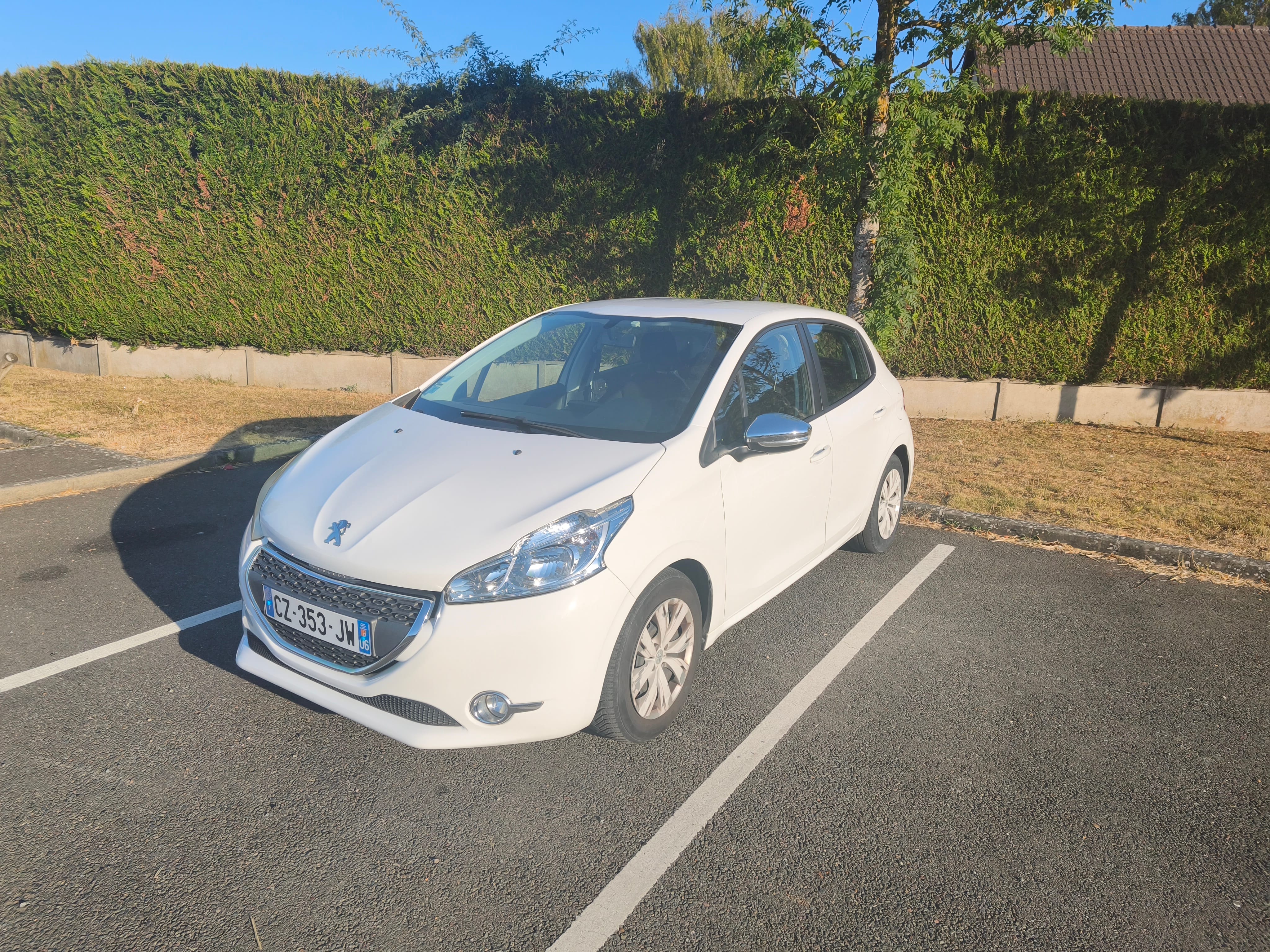 Peugeot 208, 2013, Diesel