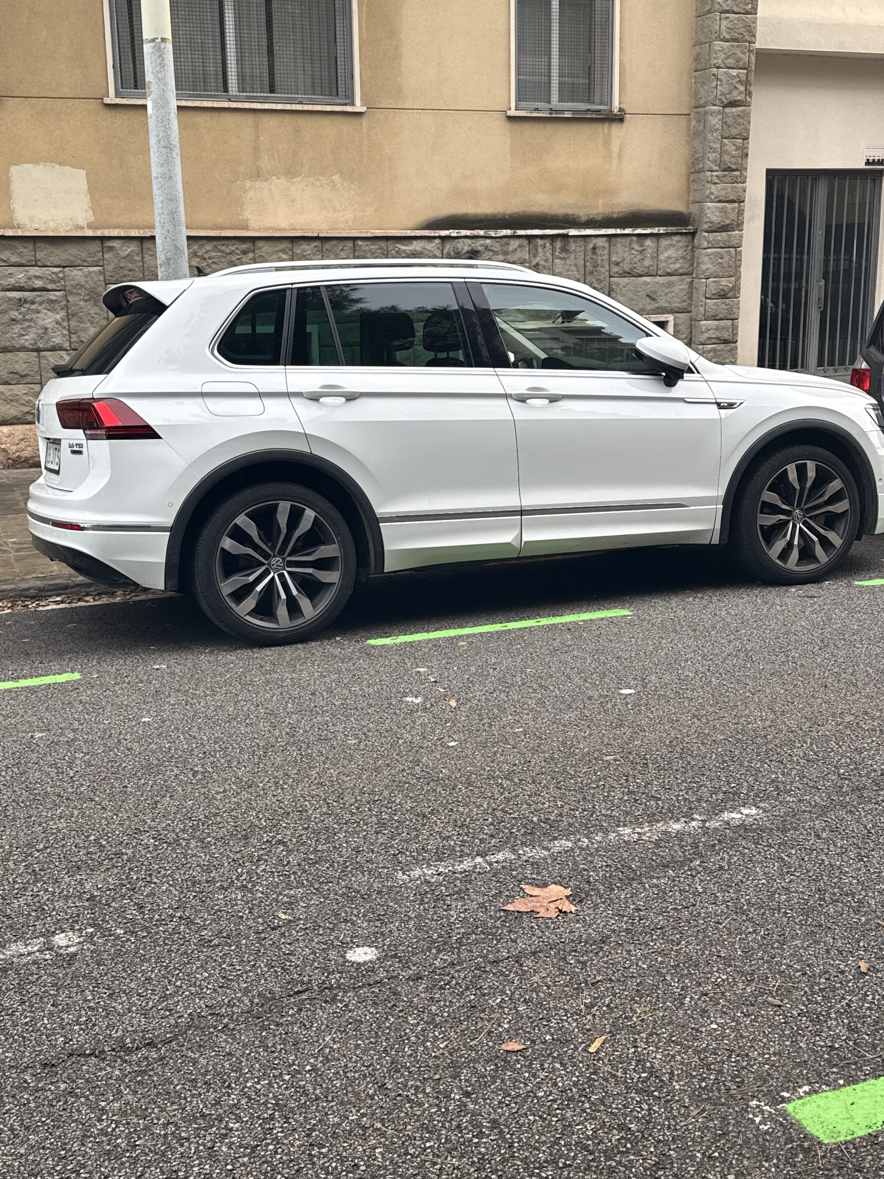 Volkswagen Tiguan 2.0T SE 4Motion con Apple CarPlay