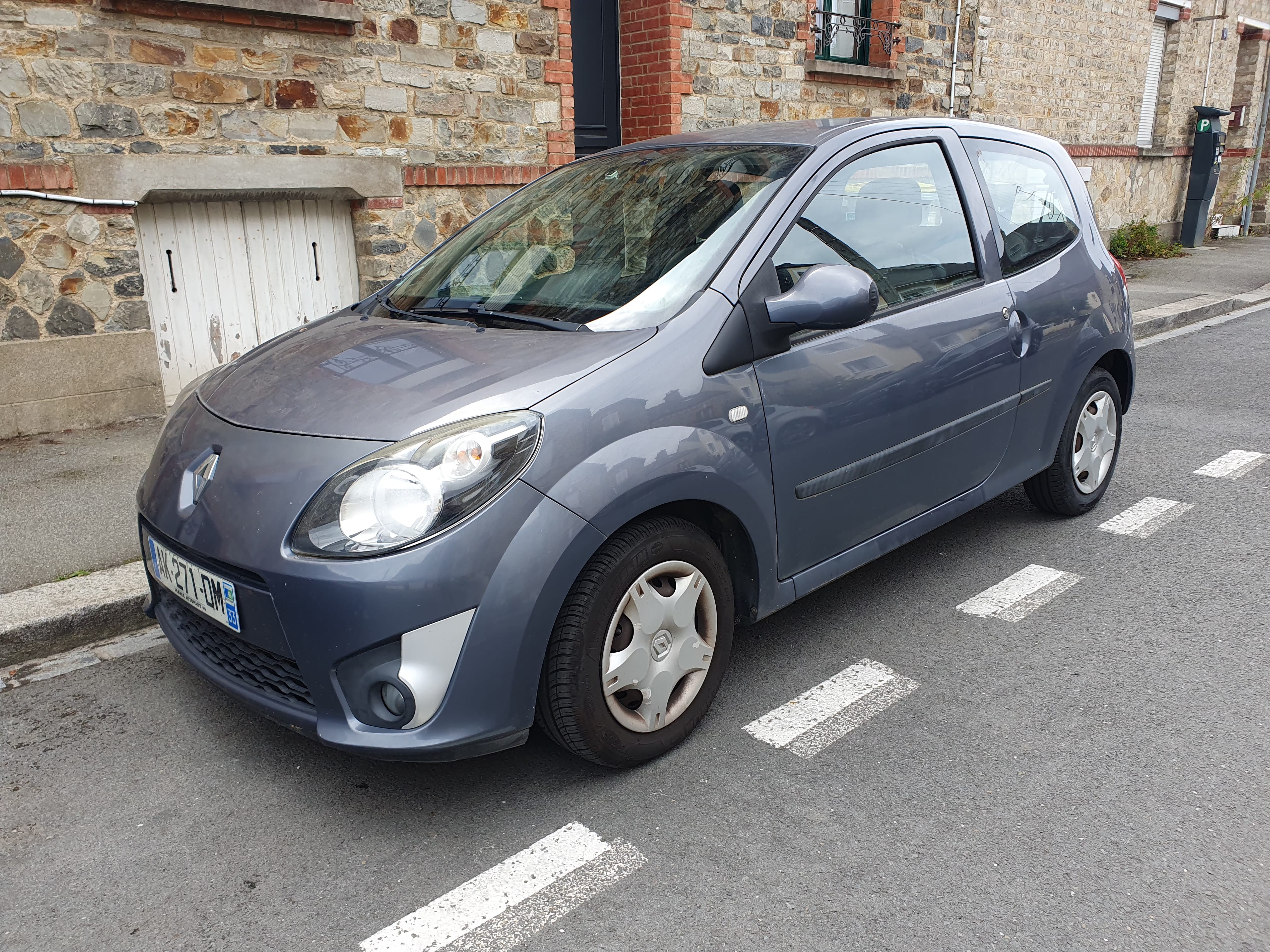 Renault Twingo II, 2010, Essence 95