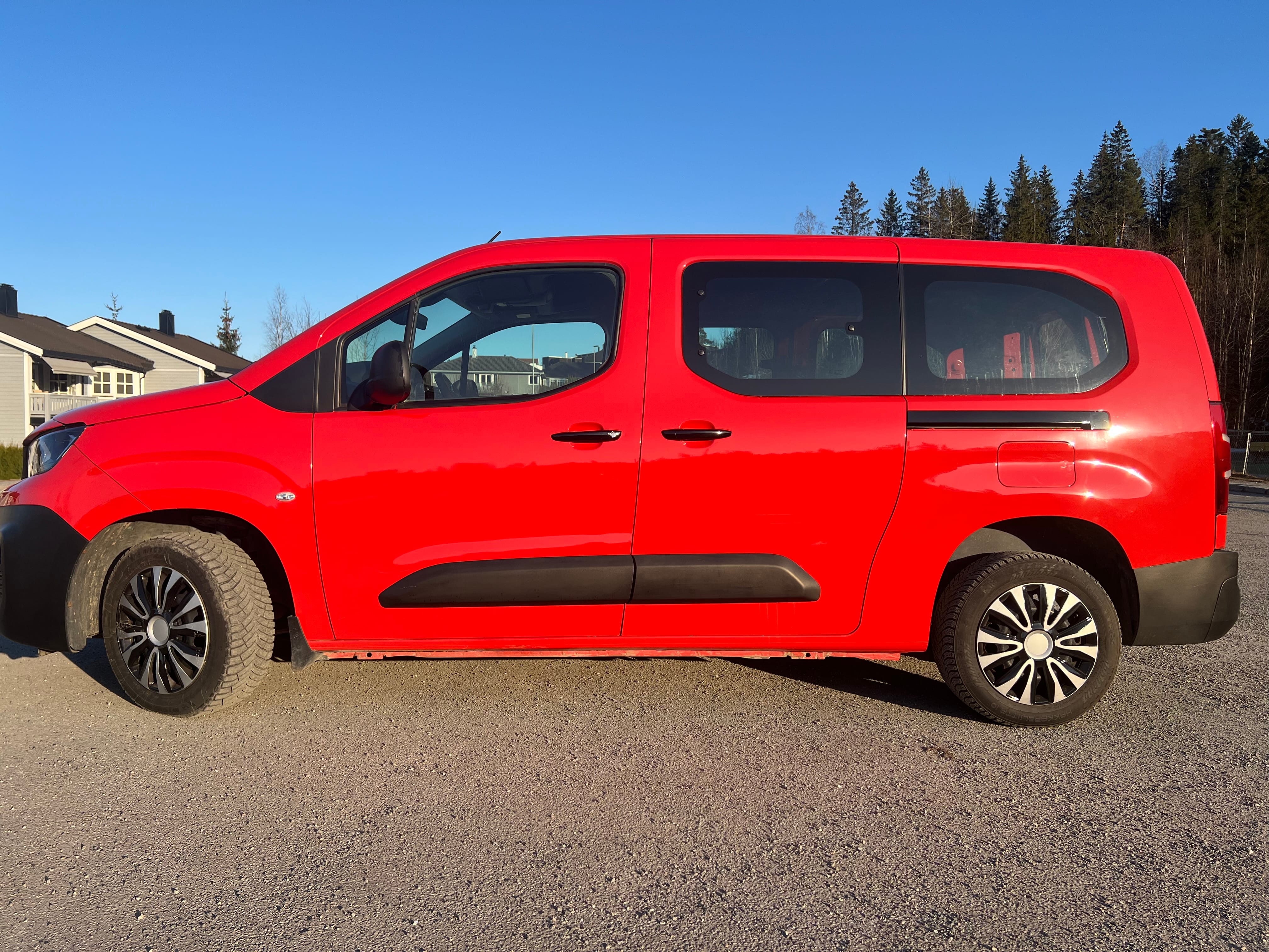 Peugeot Partner Varebil med Aircondition